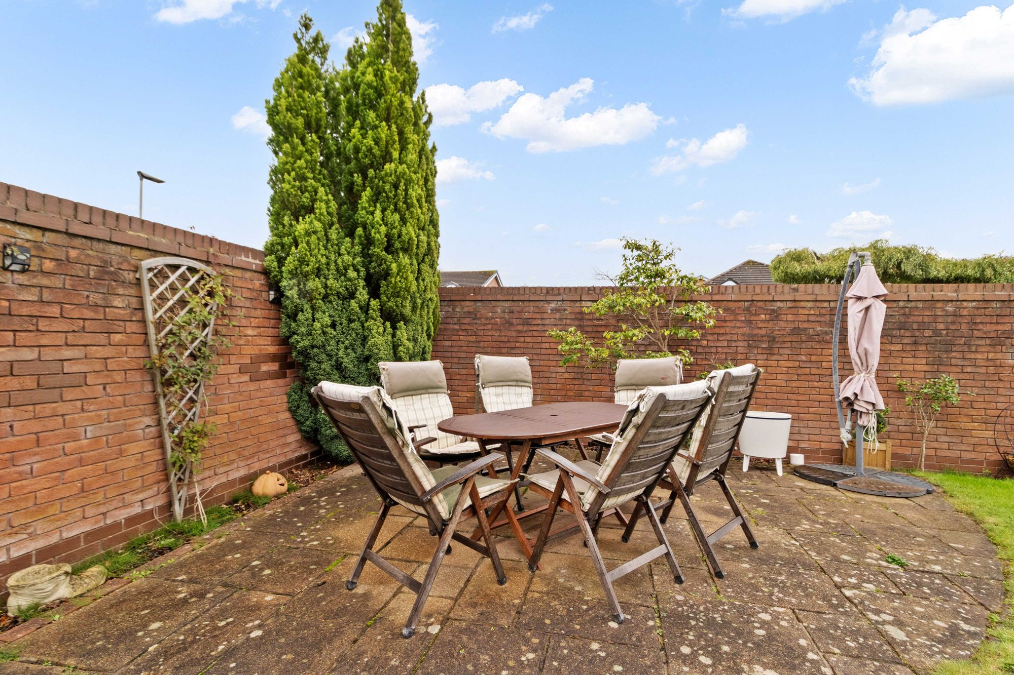Tilman Close, Great Sankey, WA5