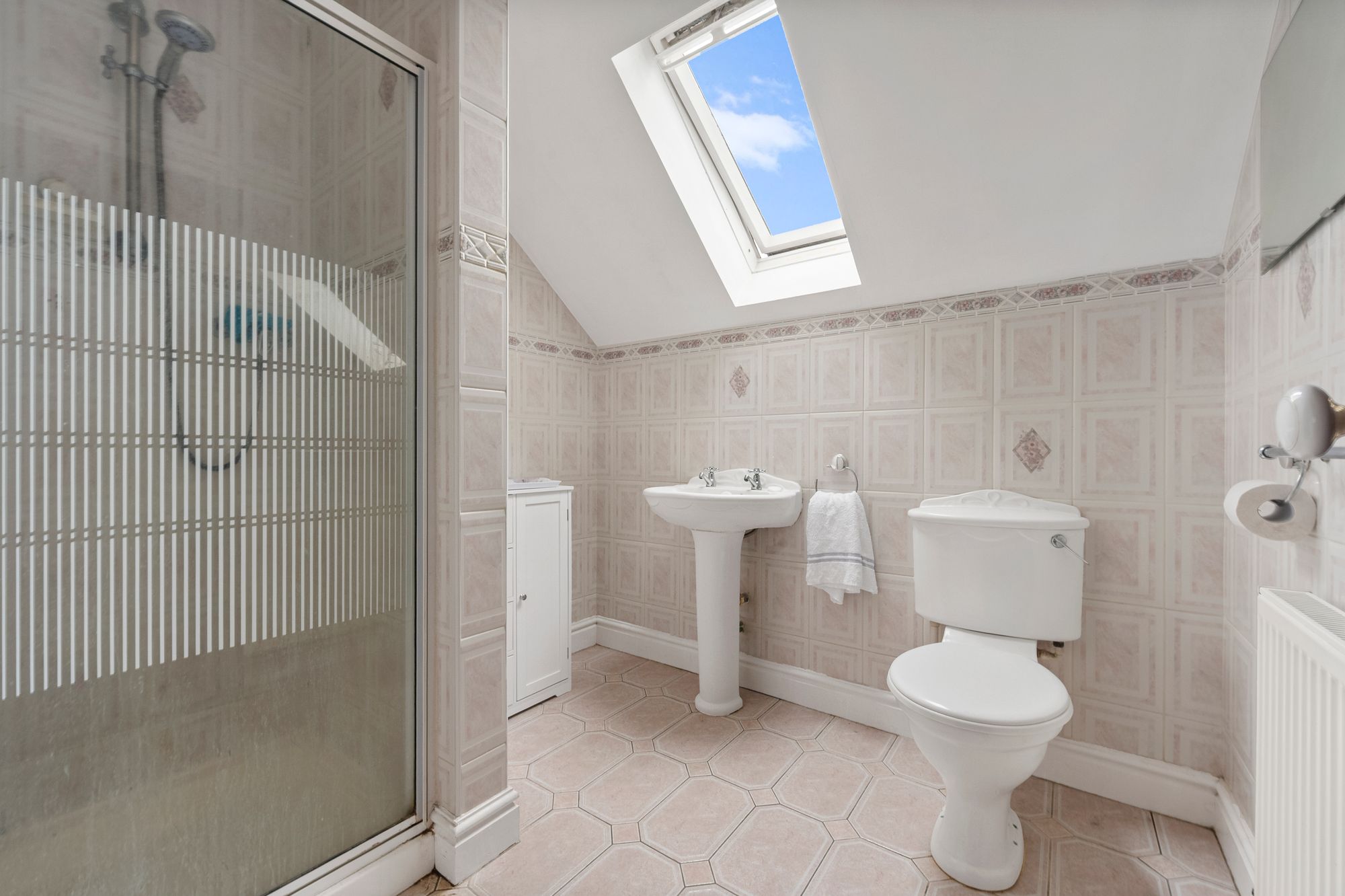 Manchester Road, Woolston, WA1