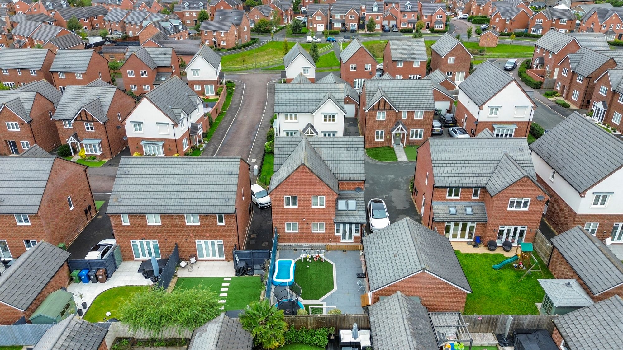 Southmead, Lowton, WA3