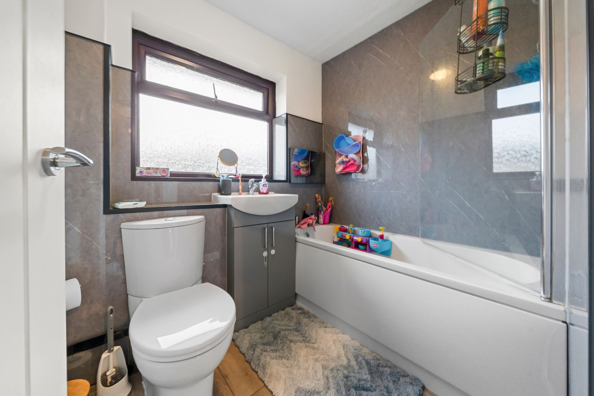 Keyes Close, Birchwood, WA3