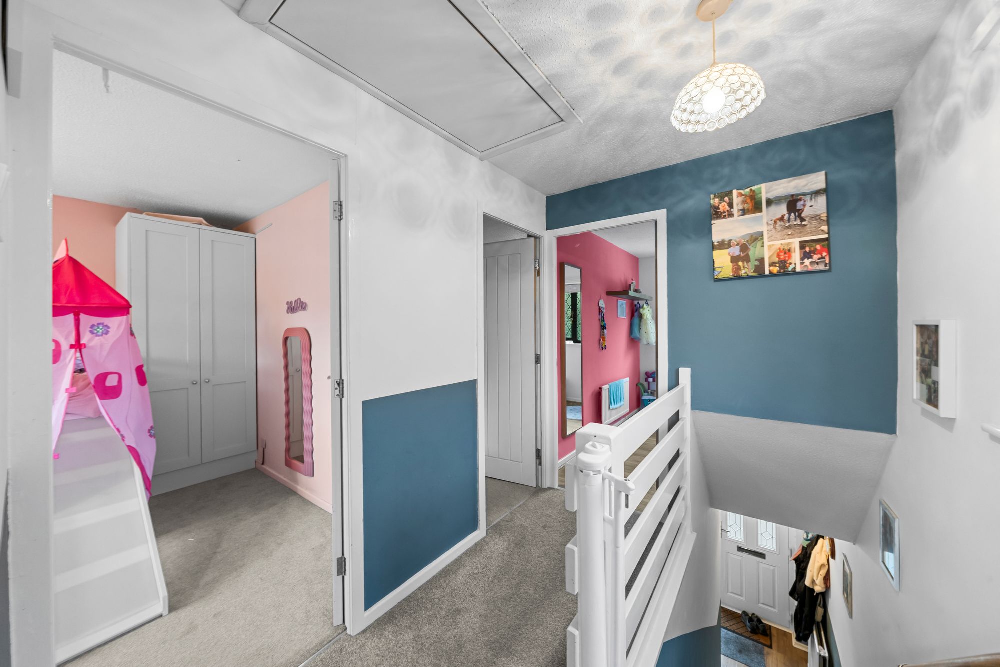 Keyes Close, Birchwood, WA3