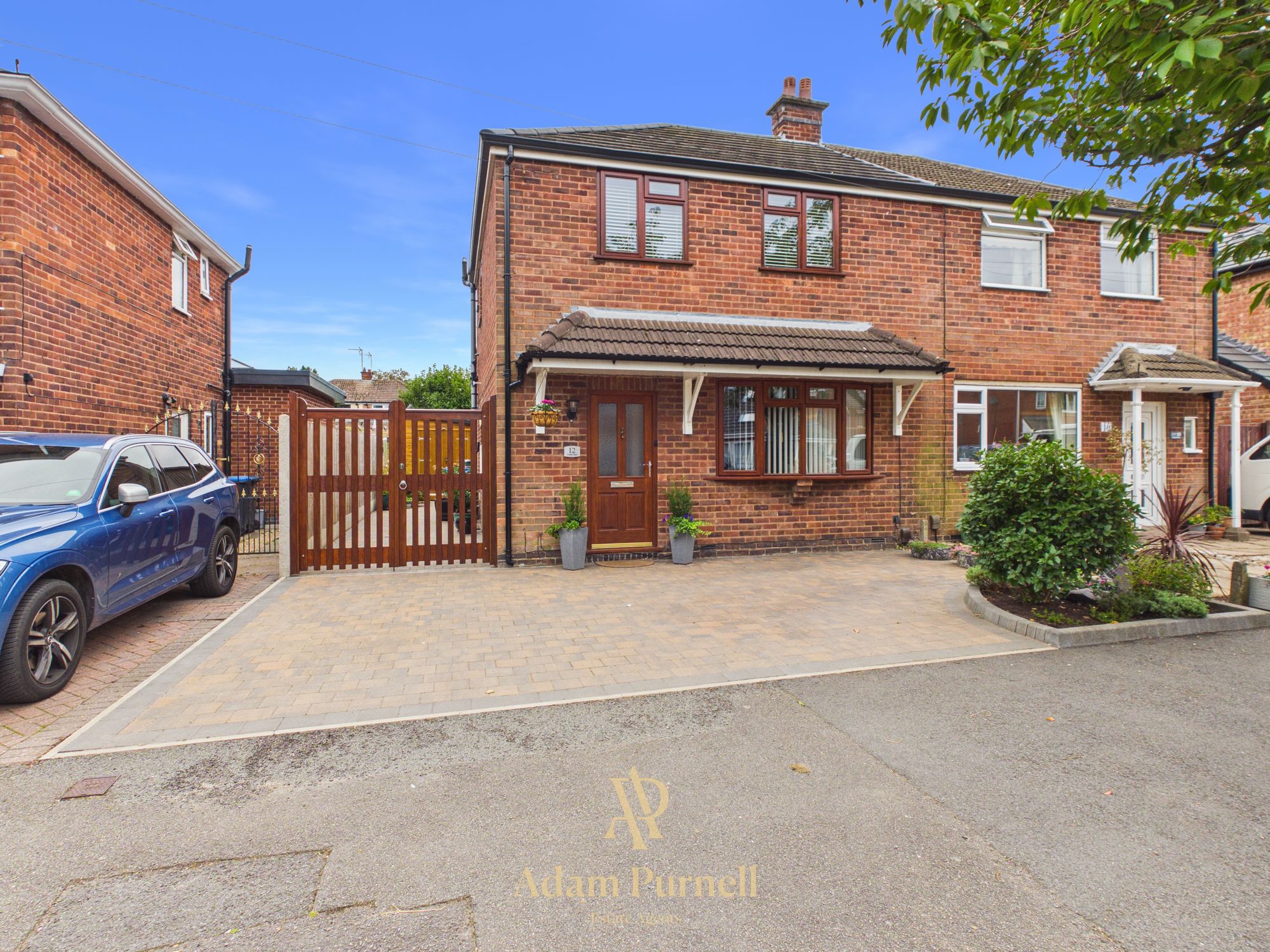 Colts Close, Burbage, LE10