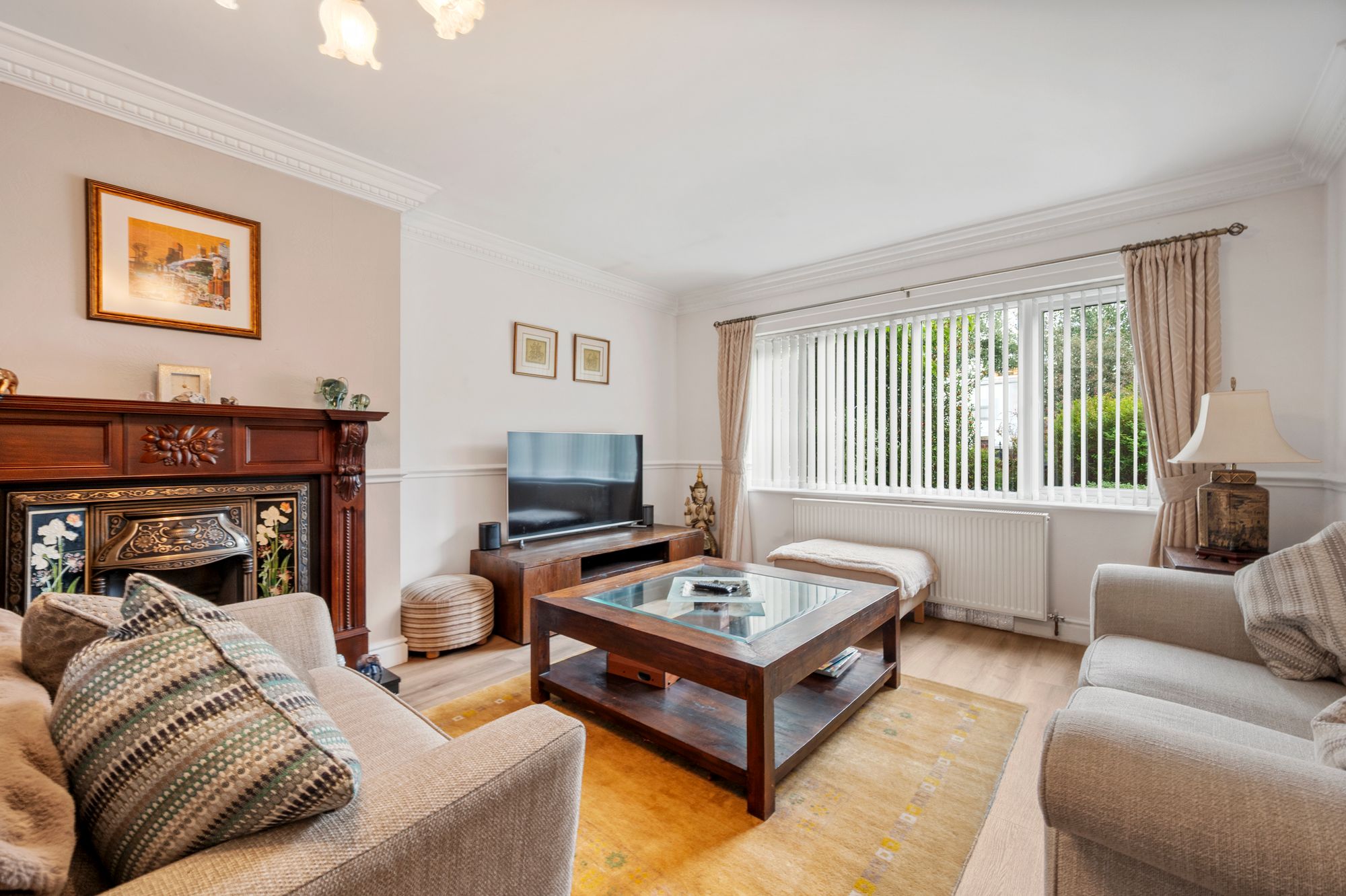 Manchester Road, Woolston, WA1