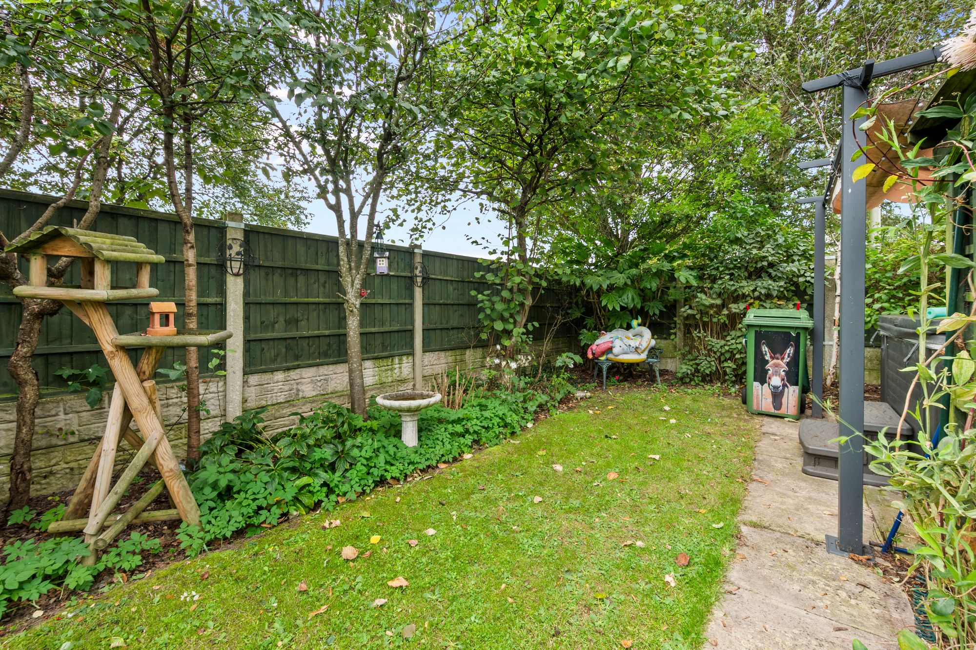 Burns Grove, Warrington, WA2