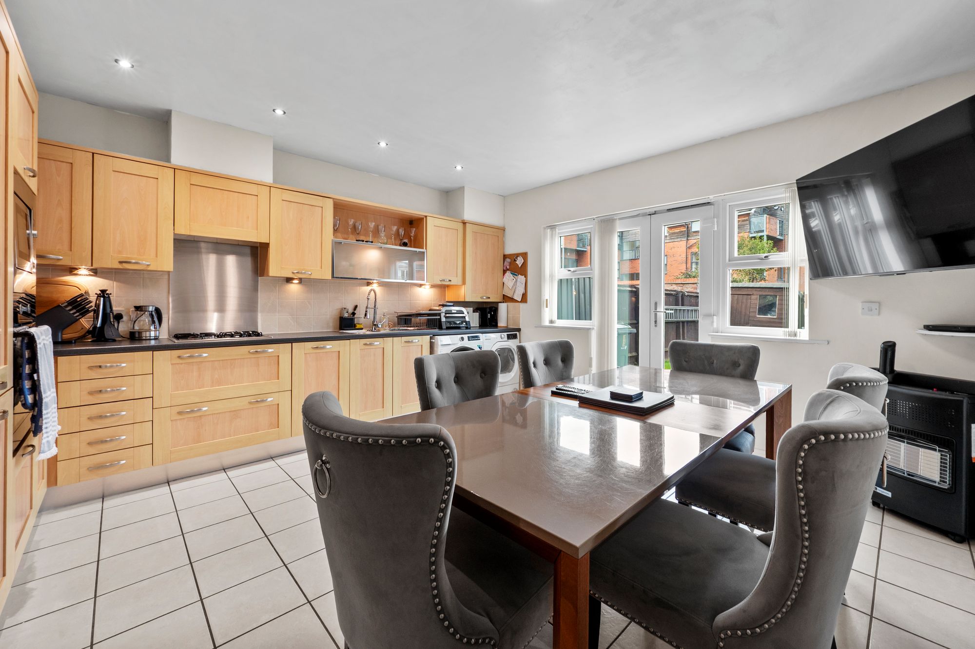 Holywell Drive, Warrington, WA1