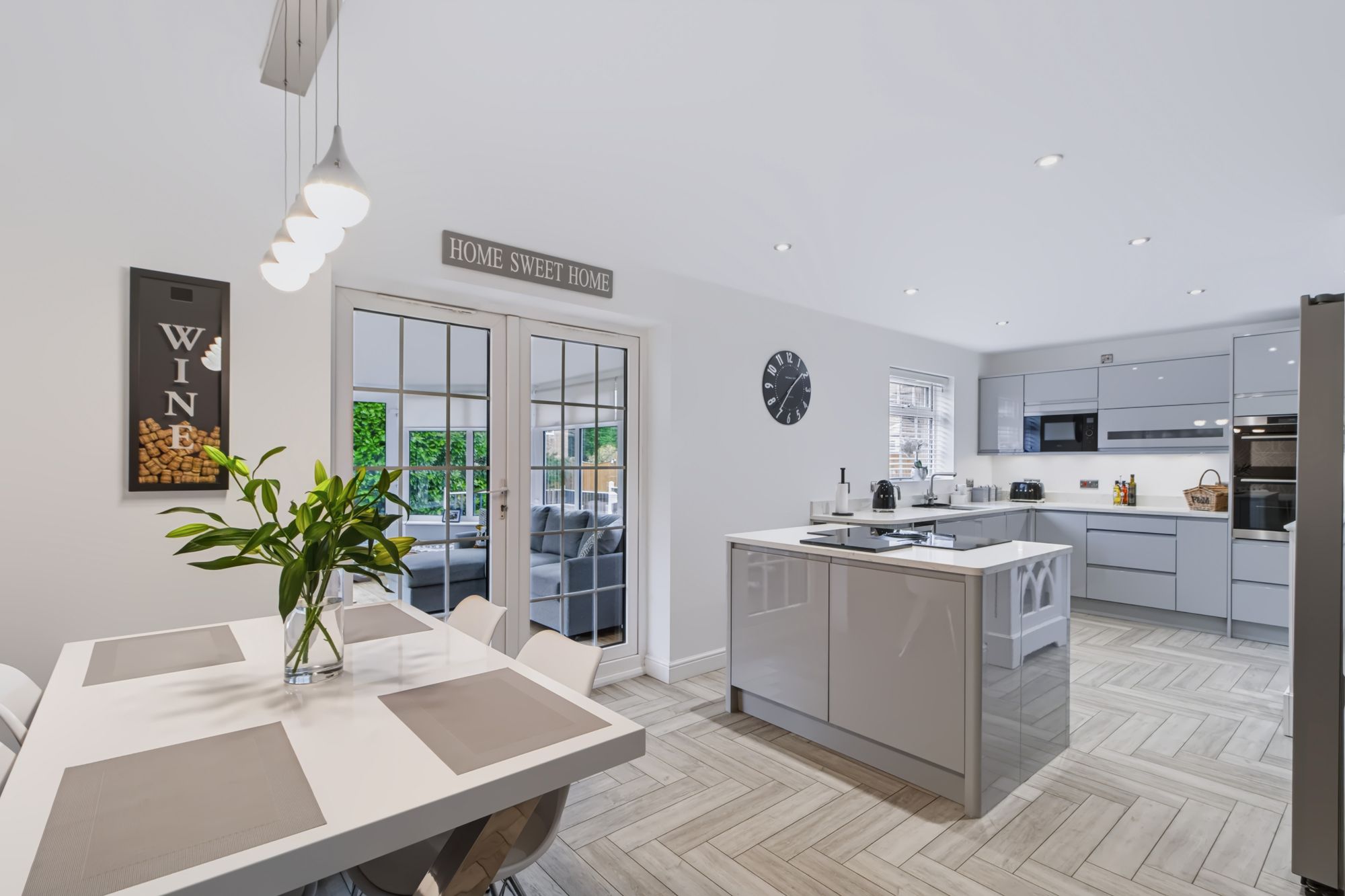 Pewterspear Green Road, Appleton, WA4