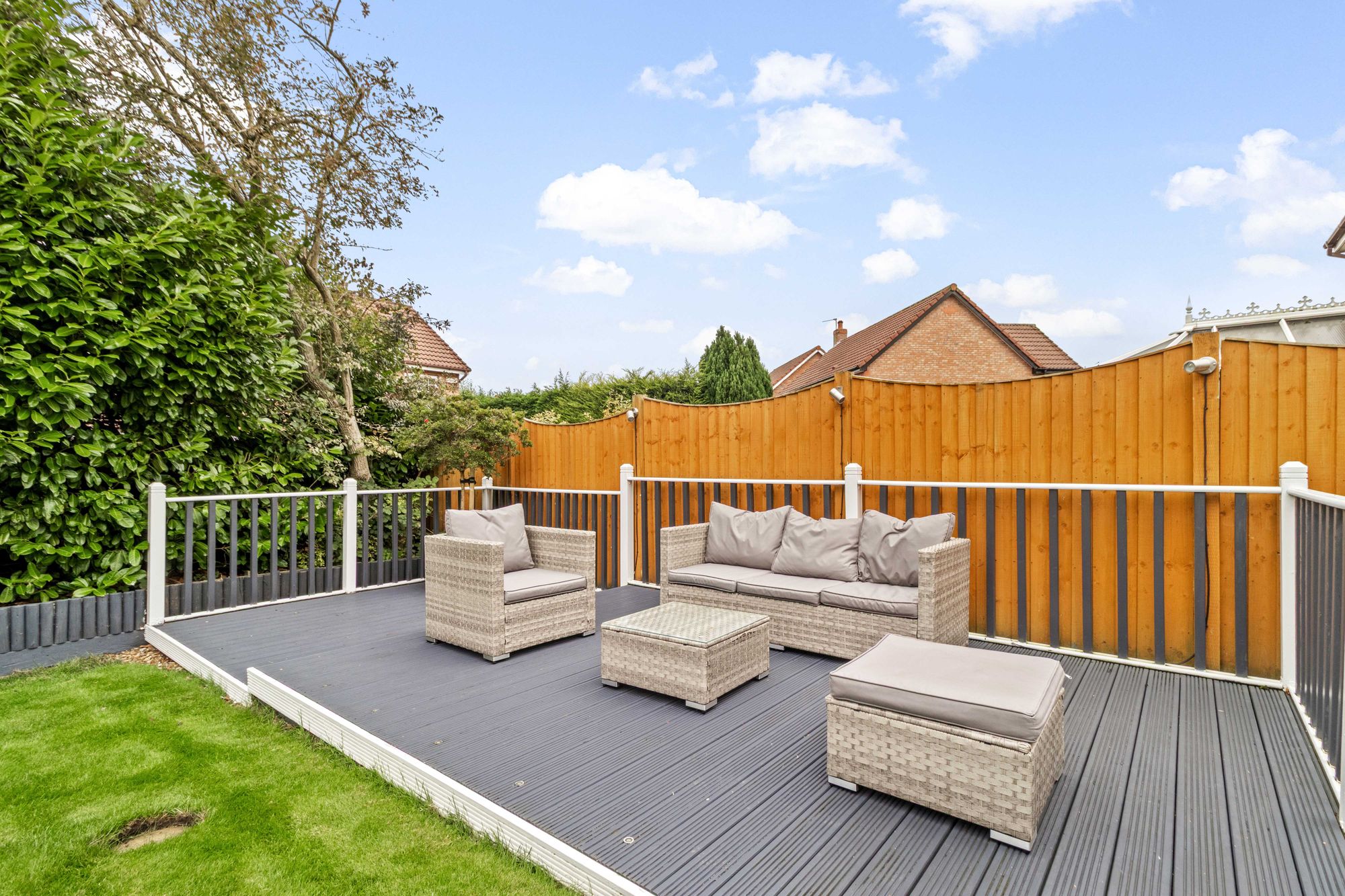 Pewterspear Green Road, Appleton, WA4