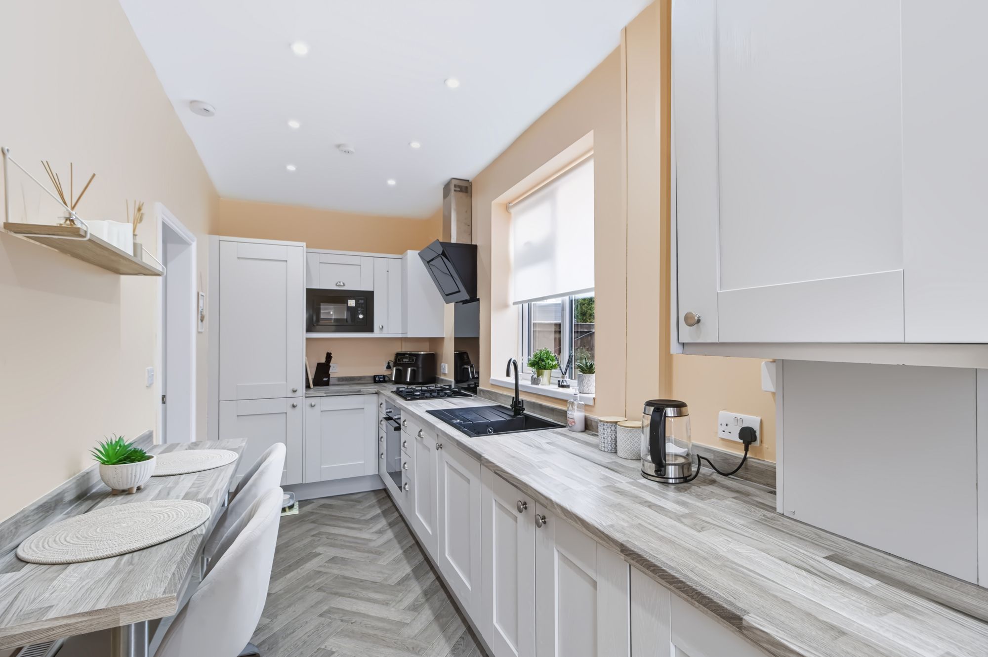 Grange Avenue, Warrington, WA4