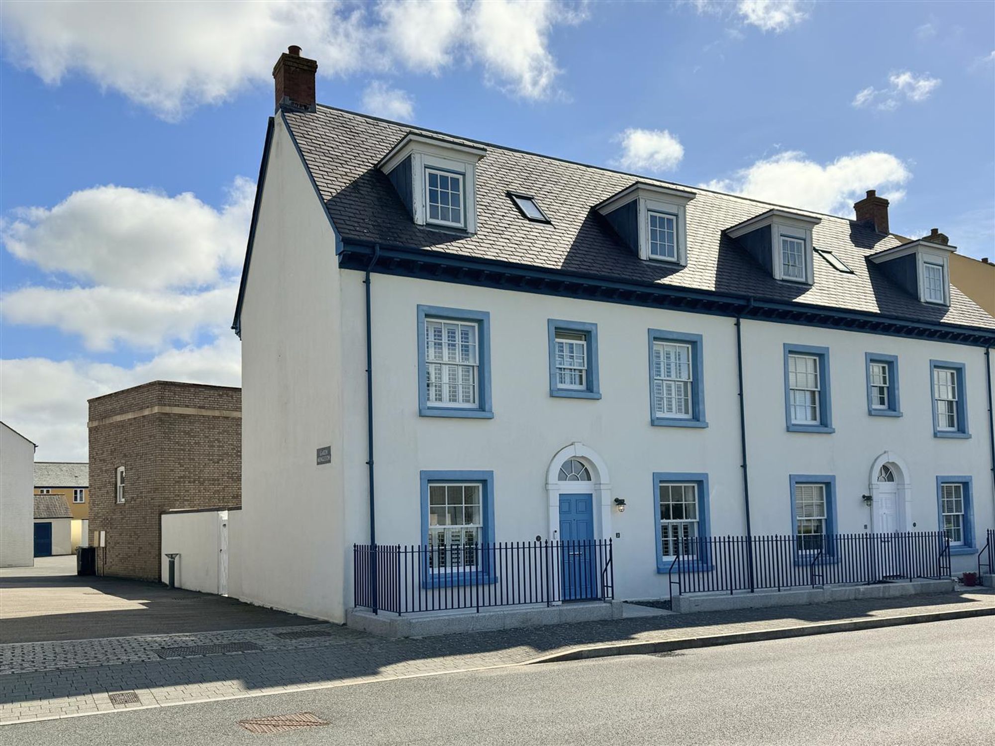 Stret Trystan, Nansledan, TR8