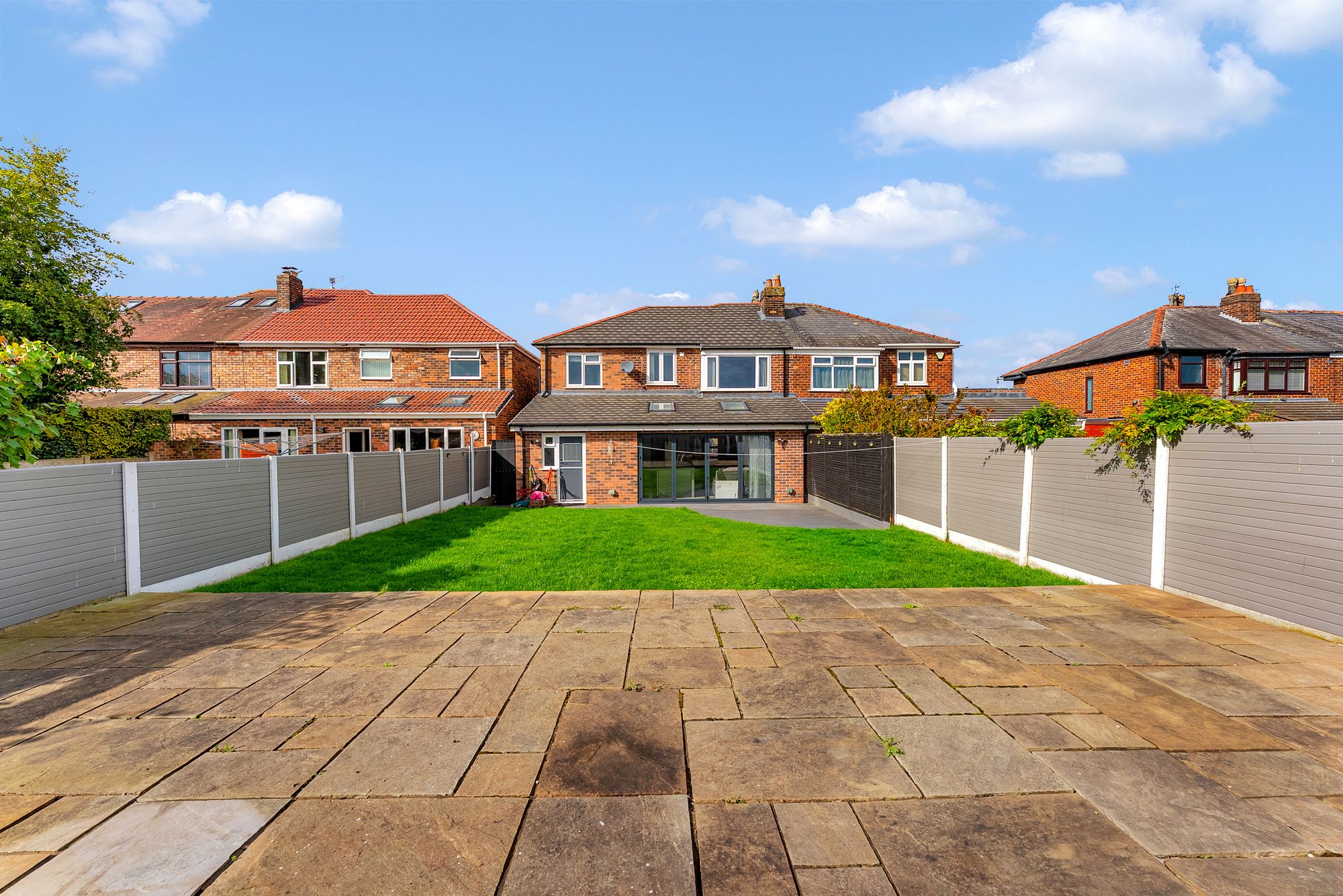 Crawford Avenue, Widnes, WA8