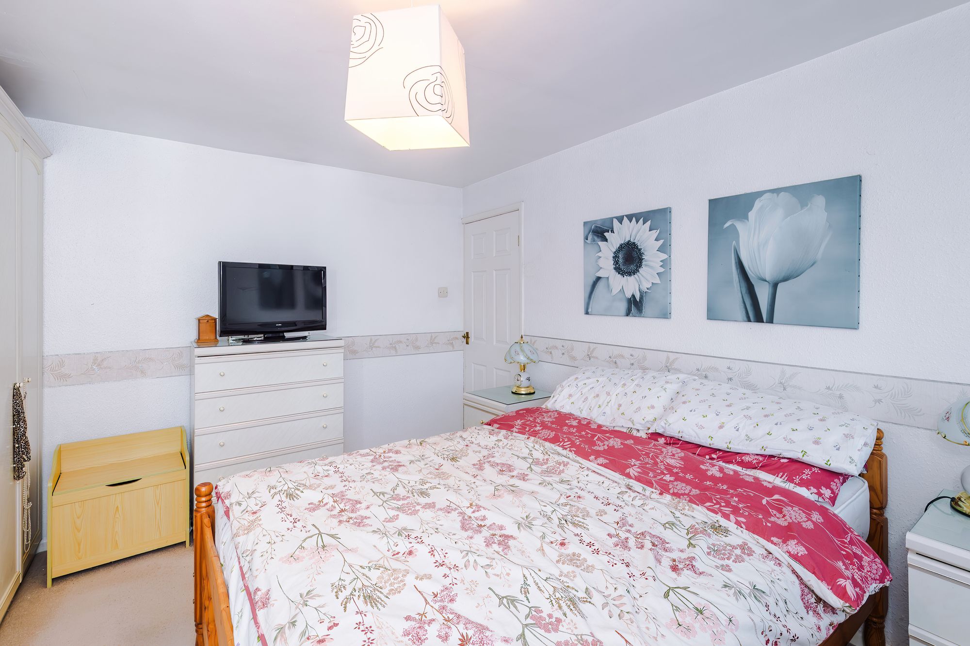 Kinross Avenue, Ashton-In-Makerfield, WN4