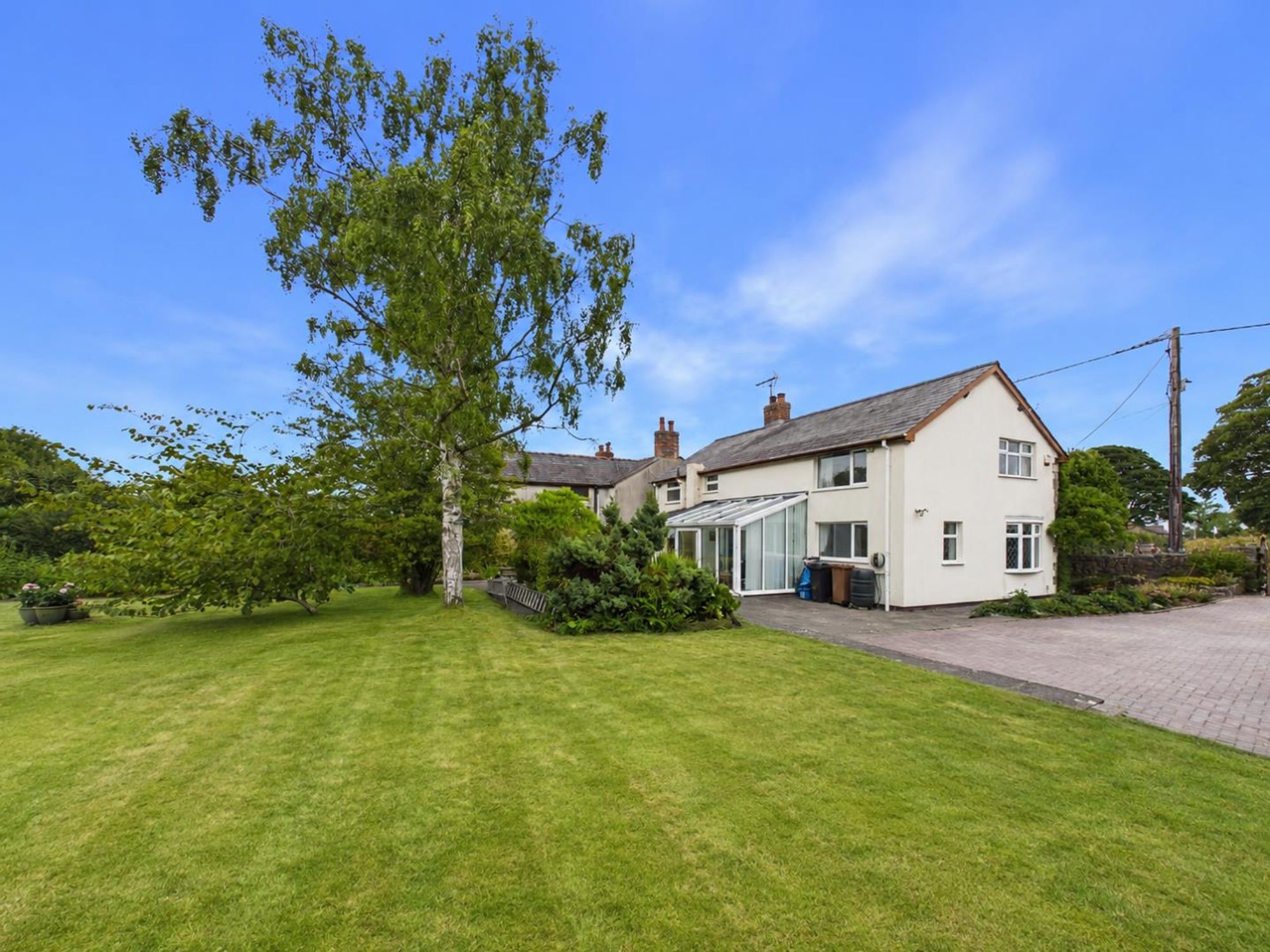 Property image — Treuddyn, Mold, CH7