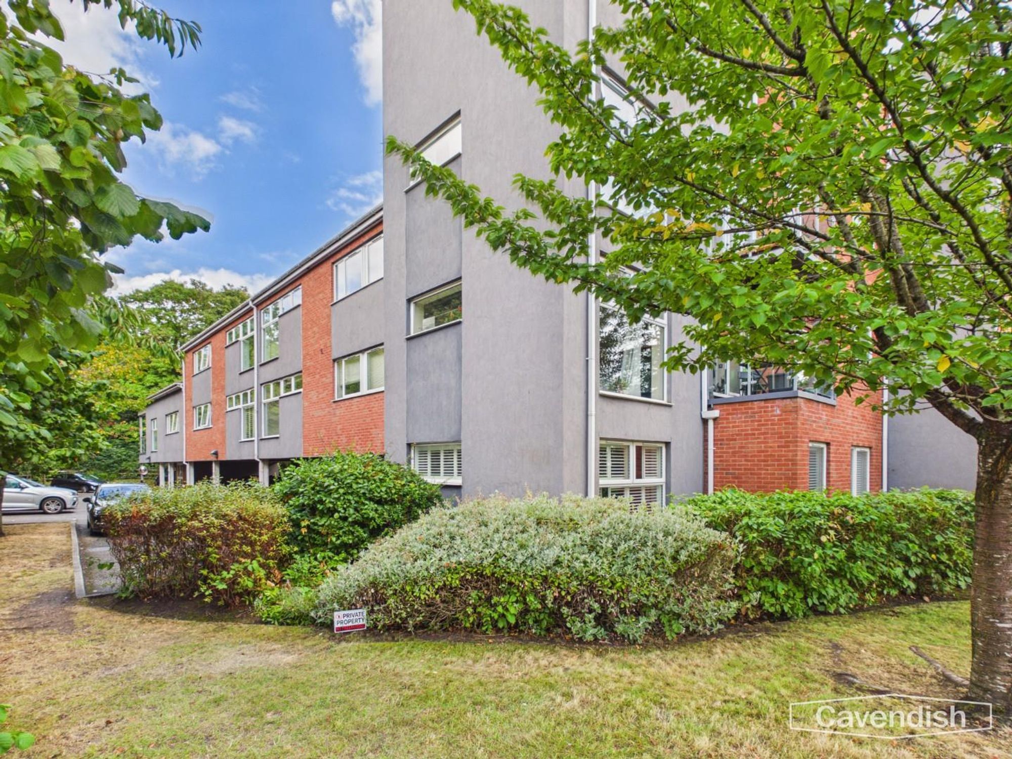 Gawer Park, Gawer Court Gawer Park, CH1