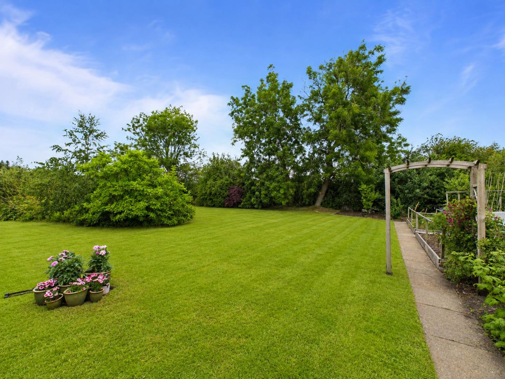 Property image — Treuddyn, Mold, CH7
