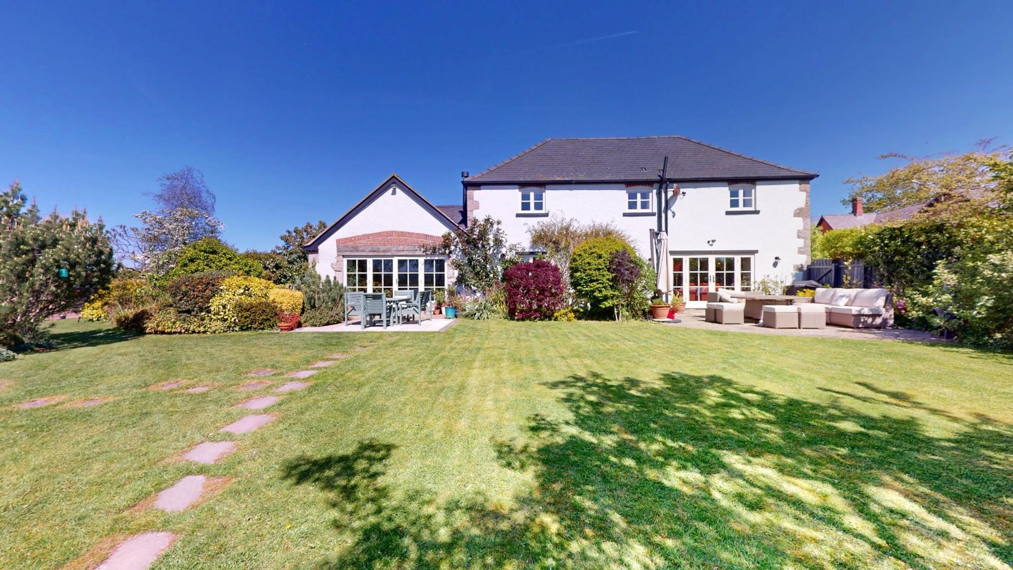 Llandyrnog, Plas Bennett, LL16