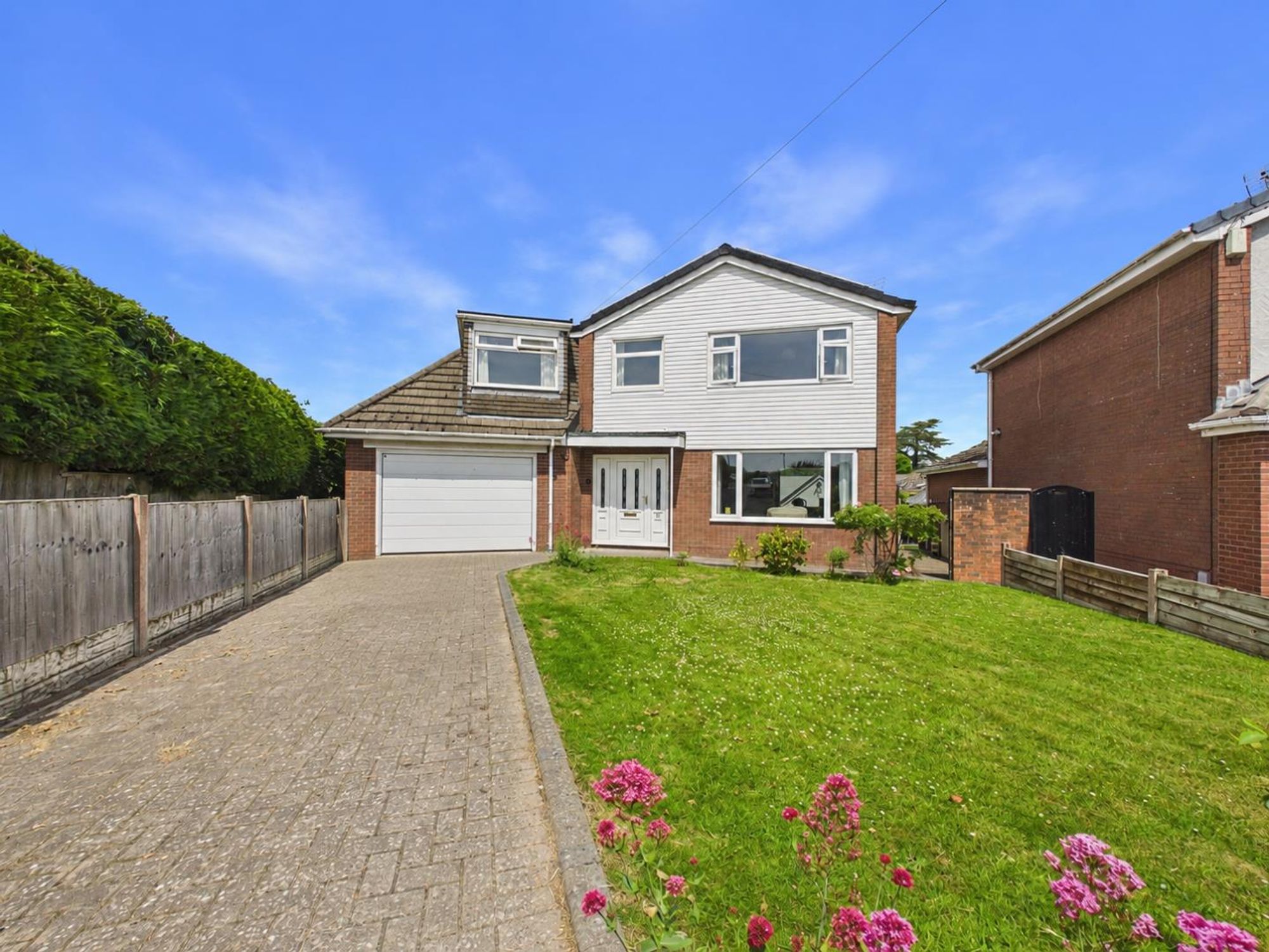 High Park, Gwernaffield, CH7