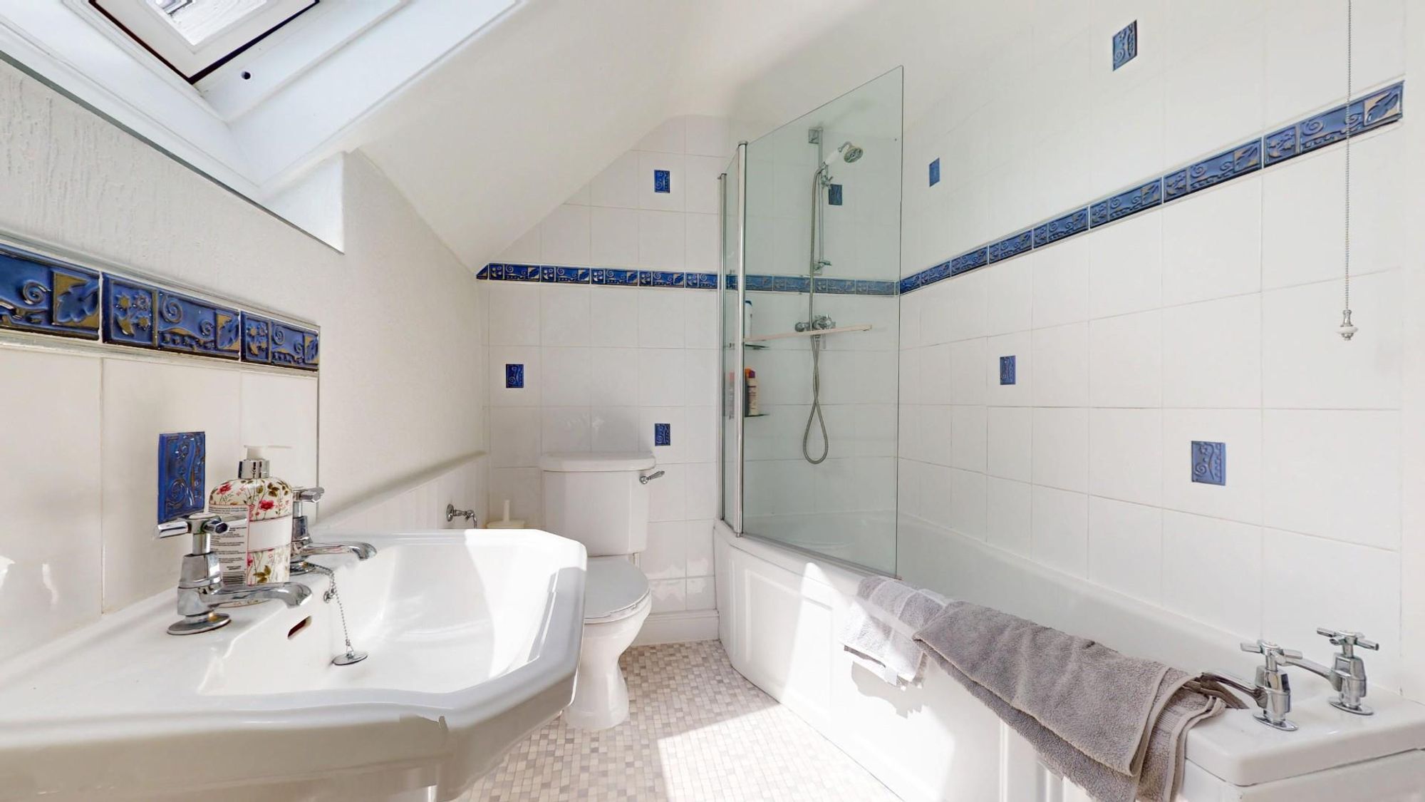 Property image — Betws Gwerfil Goch, Corwen, LL21