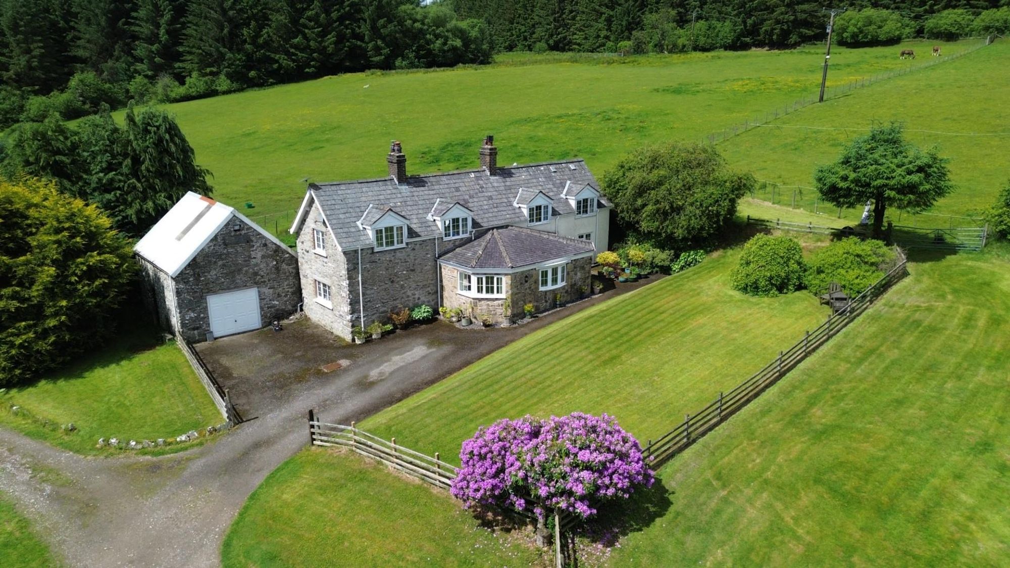 Betws Gwerfil Goch, Corwen, LL21