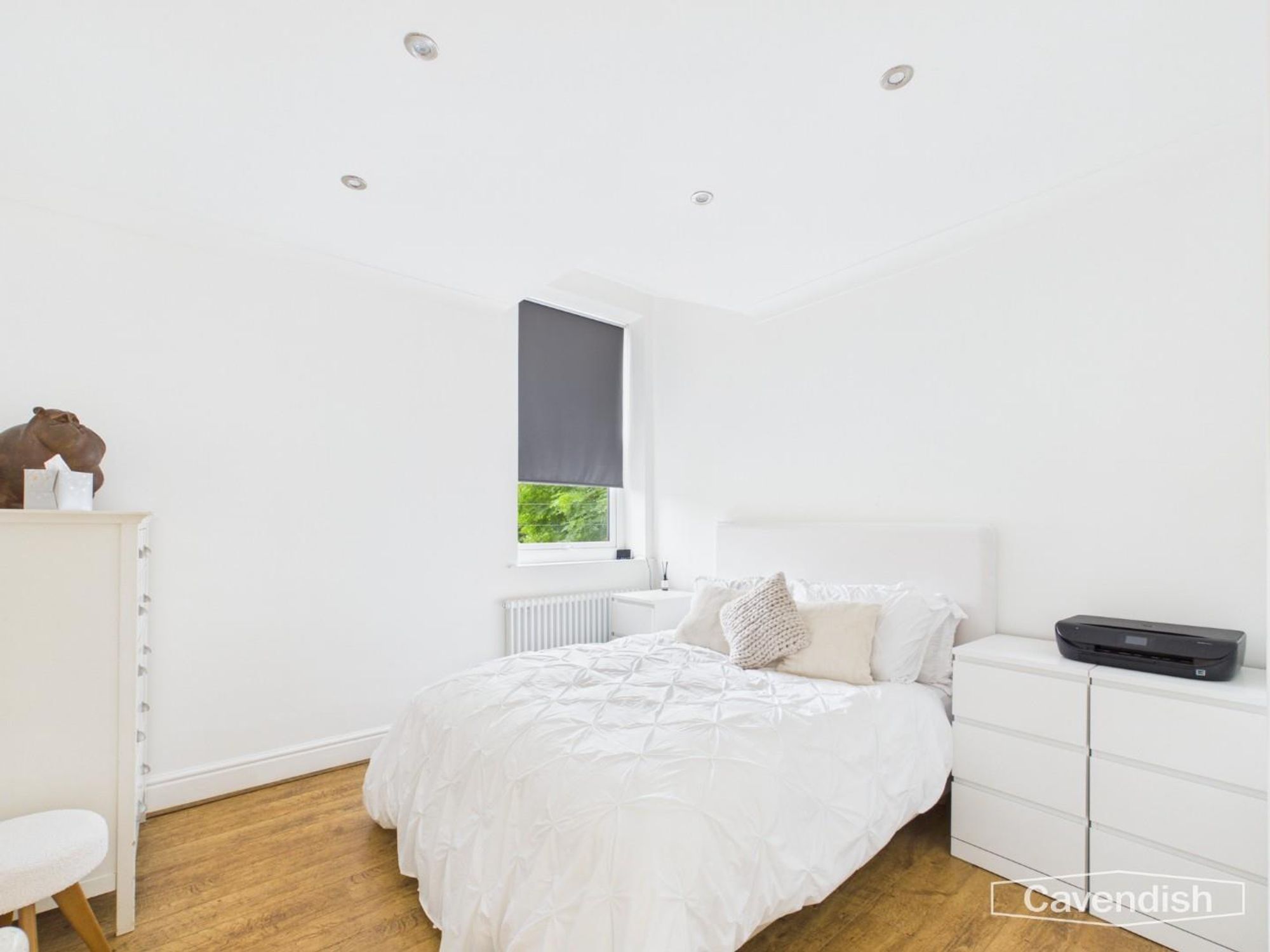 Property image — Eversley Park, Modyn Eversley Park, CH2