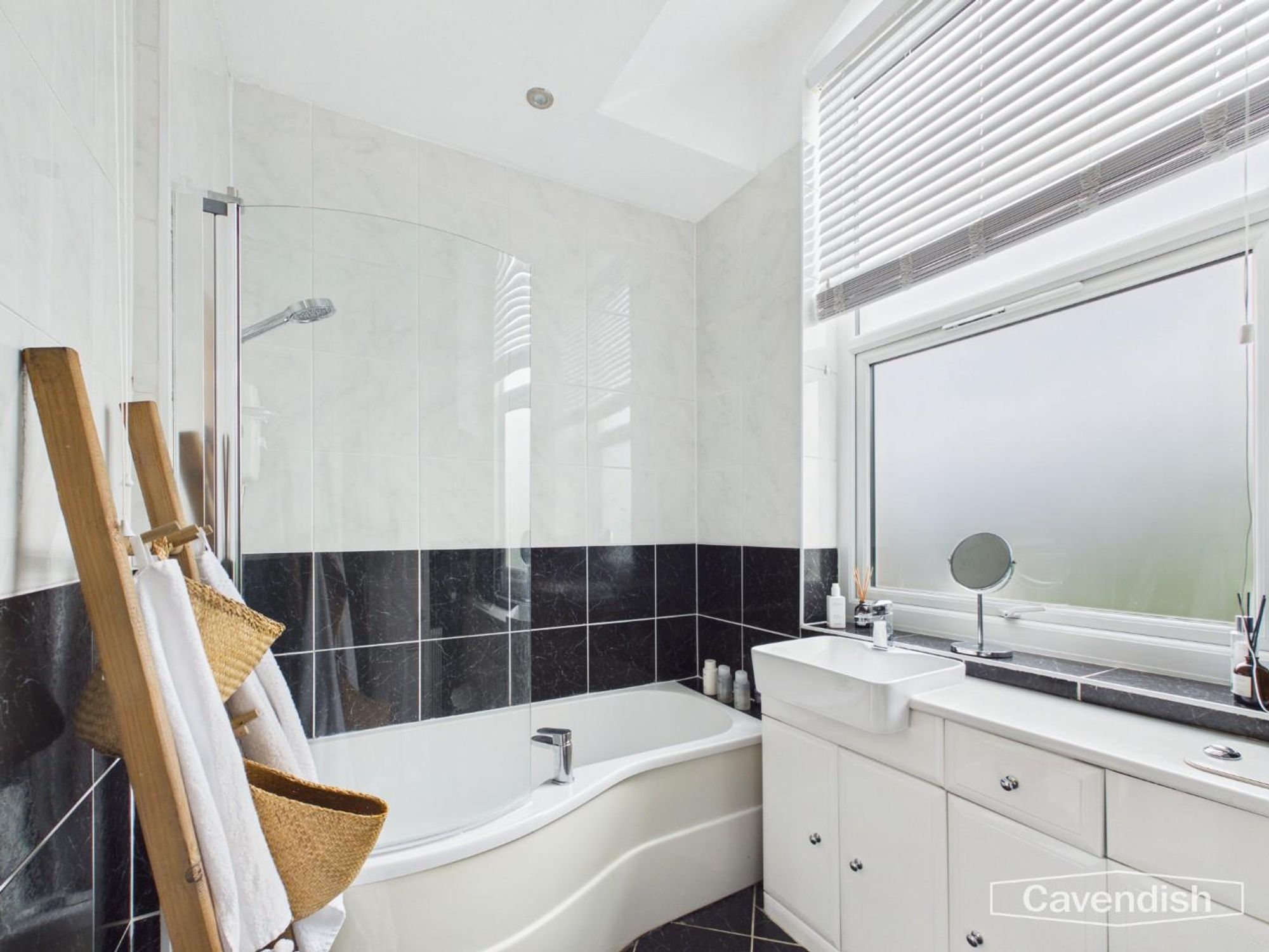 Property image — Eversley Park, Modyn Eversley Park, CH2
