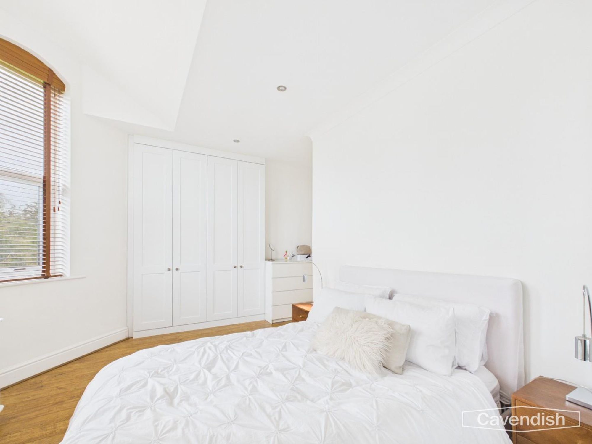 Property image — Eversley Park, Modyn Eversley Park, CH2
