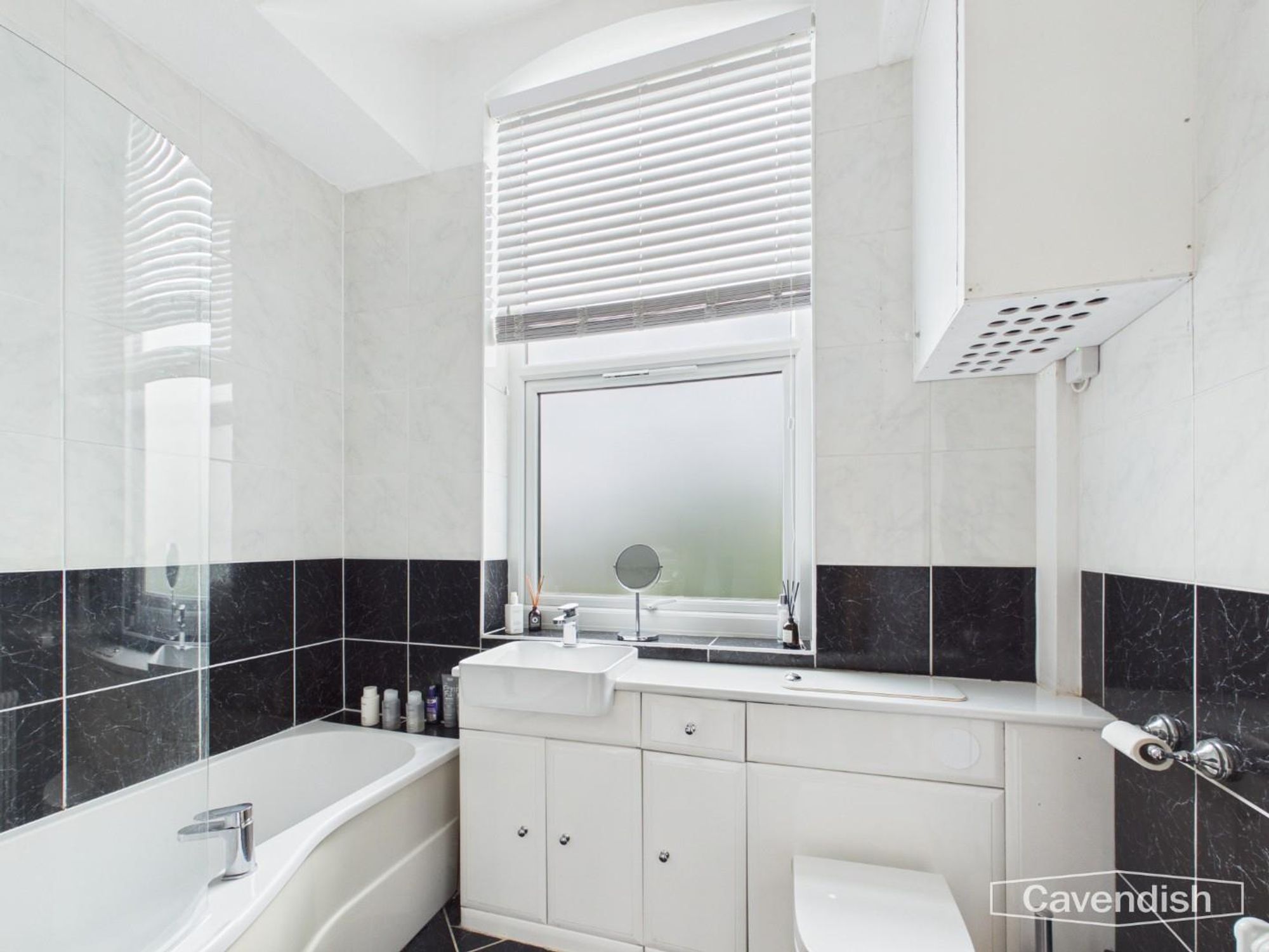 Property image — Eversley Park, Modyn Eversley Park, CH2