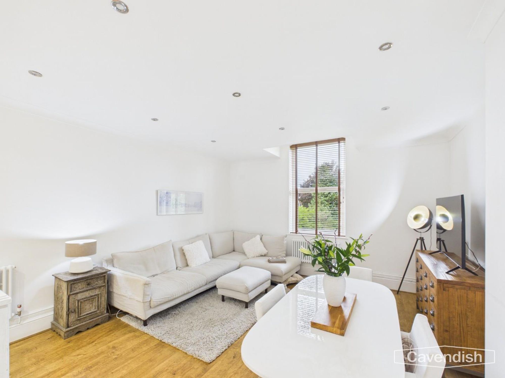 Property image — Eversley Park, Modyn Eversley Park, CH2