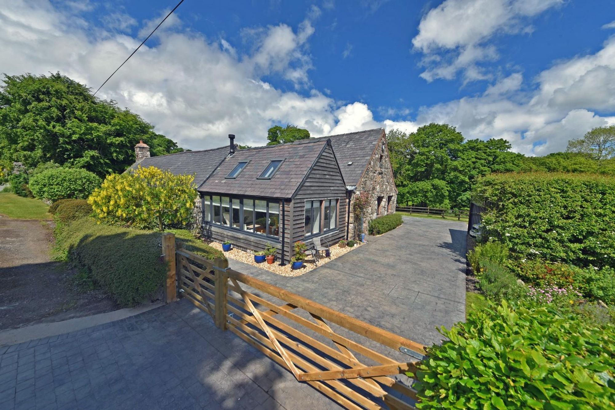 Pentre, Cilcain, CH7