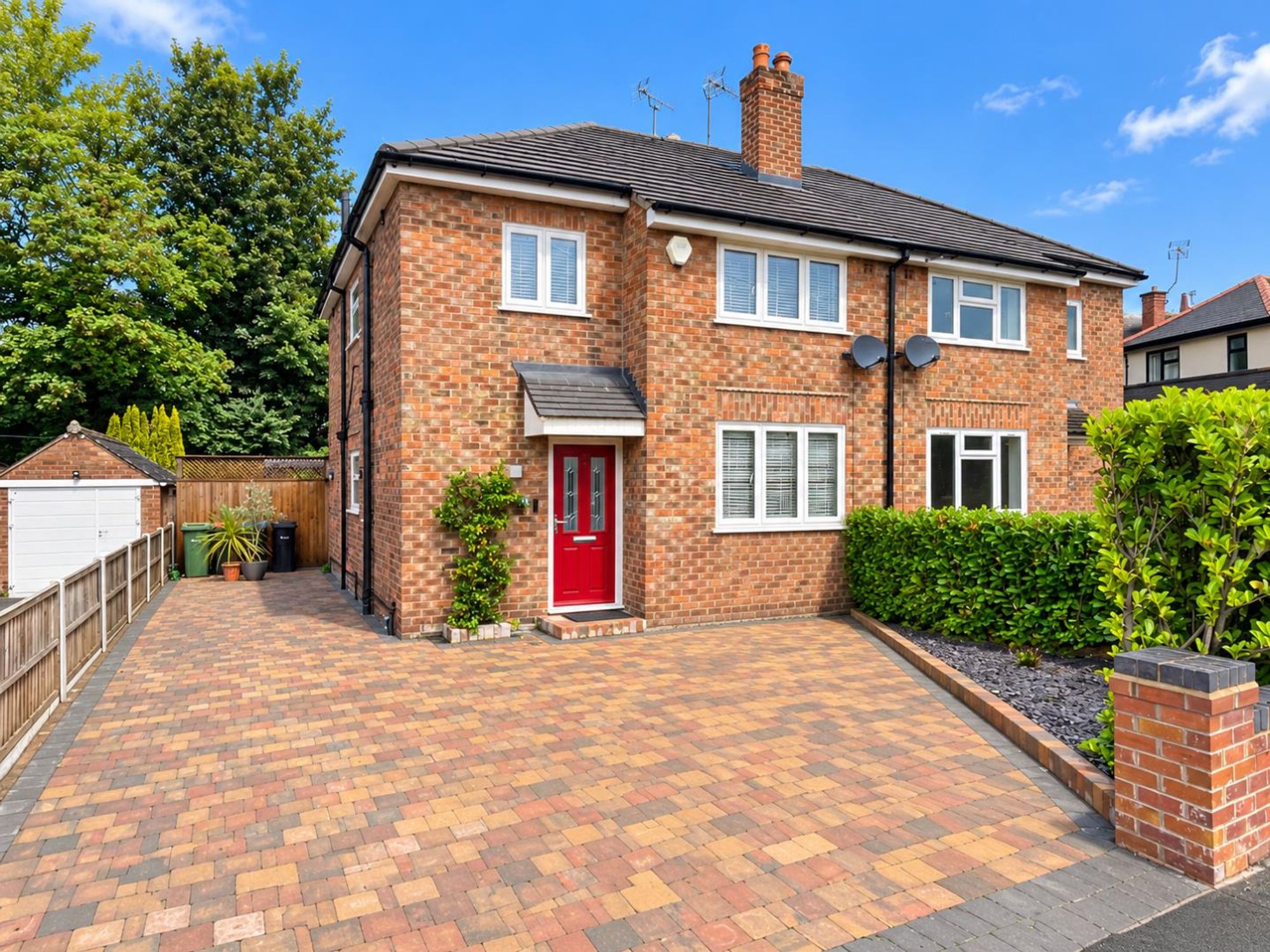 Knowsley Road, Chester, CH2