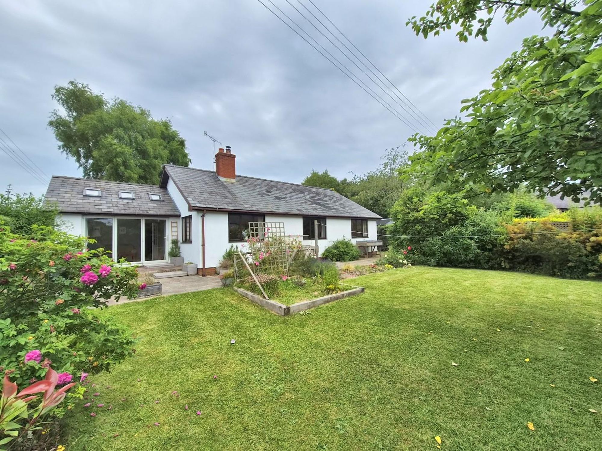 Property image — Ffordd Rhiw Ial, Llanarmon-Yn-Ial, CH7