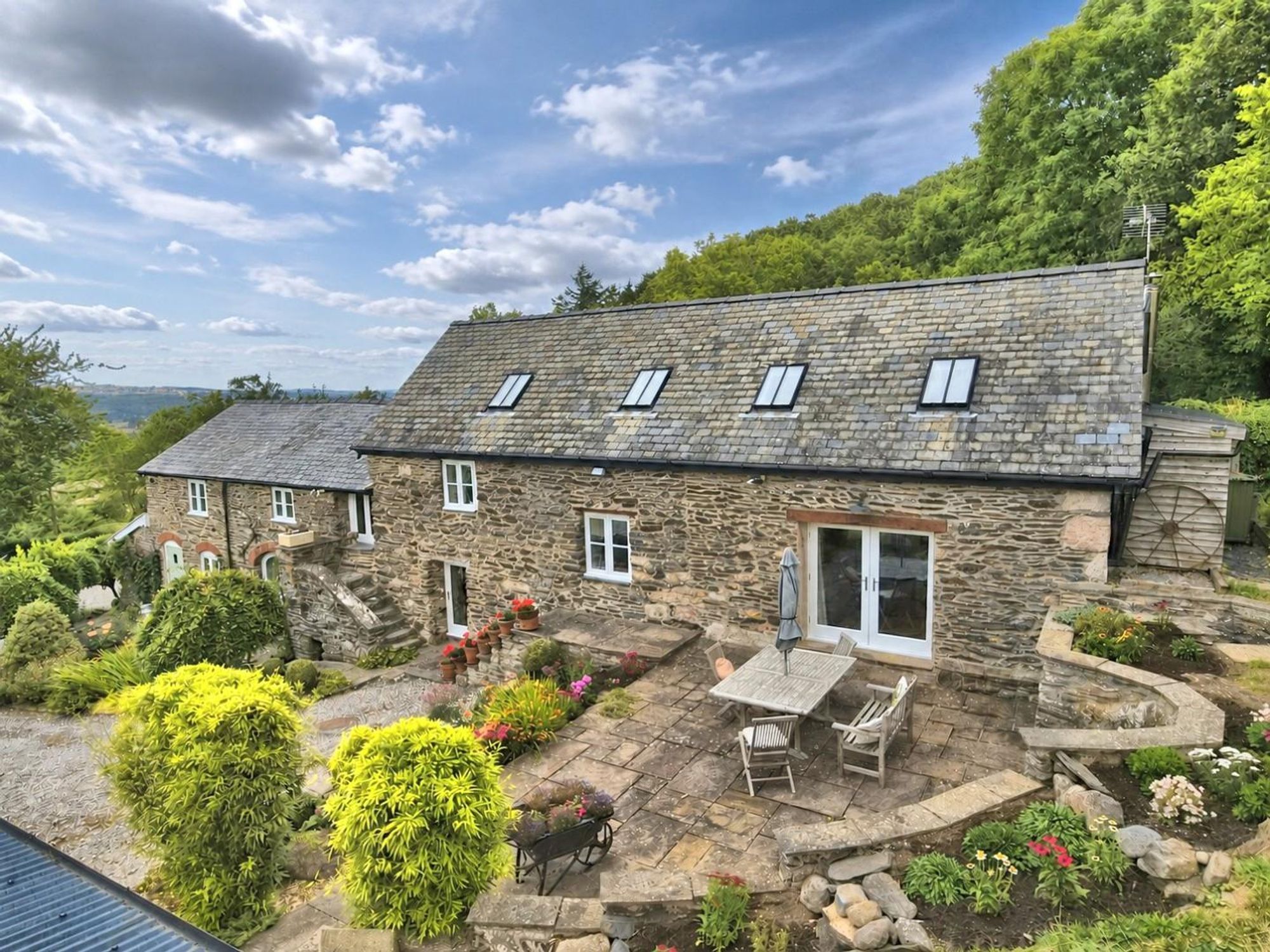 Pentre Celyn, Ruthin, LL15