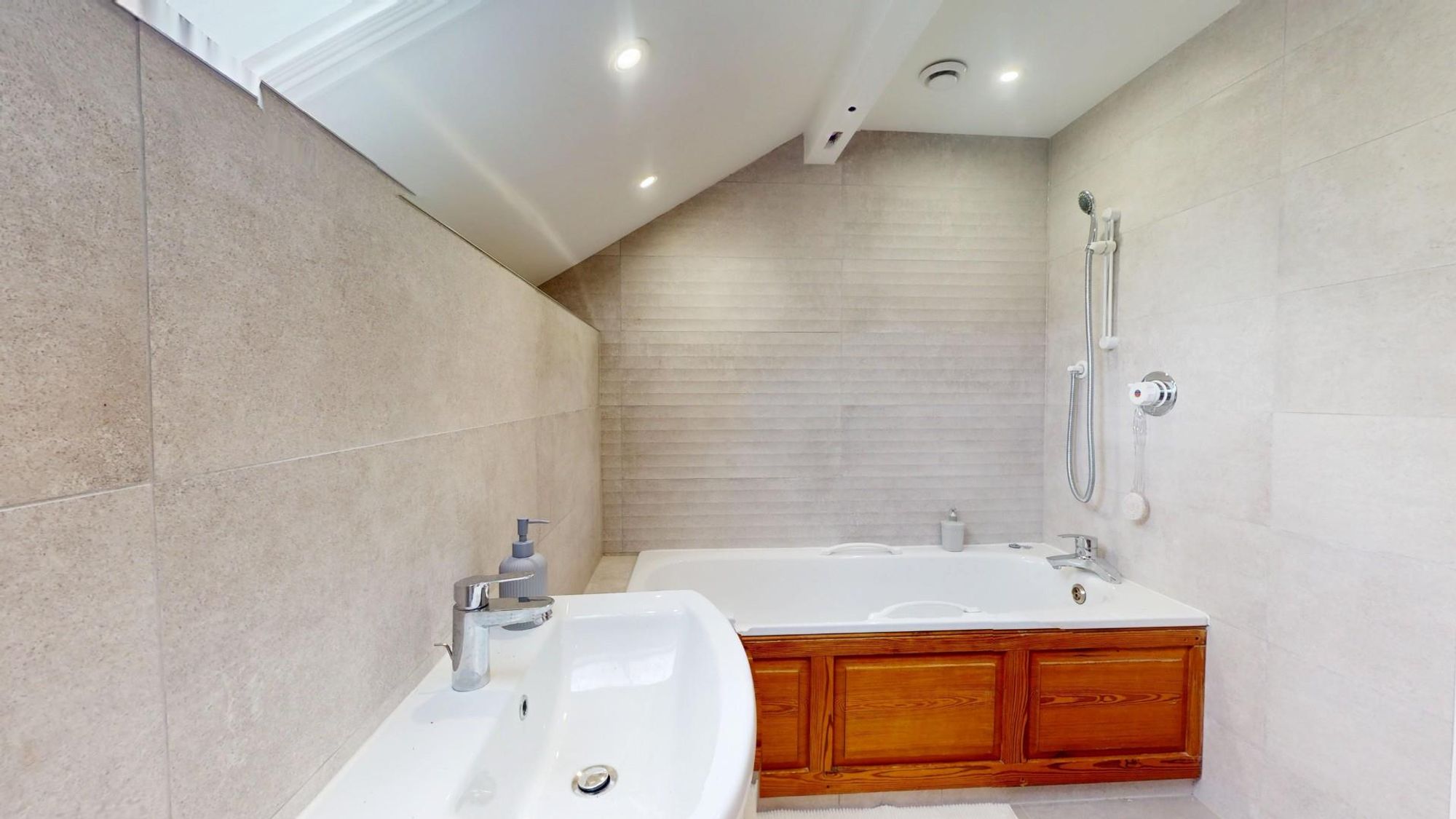 Property image — Pwllglas, Ruthin, LL15