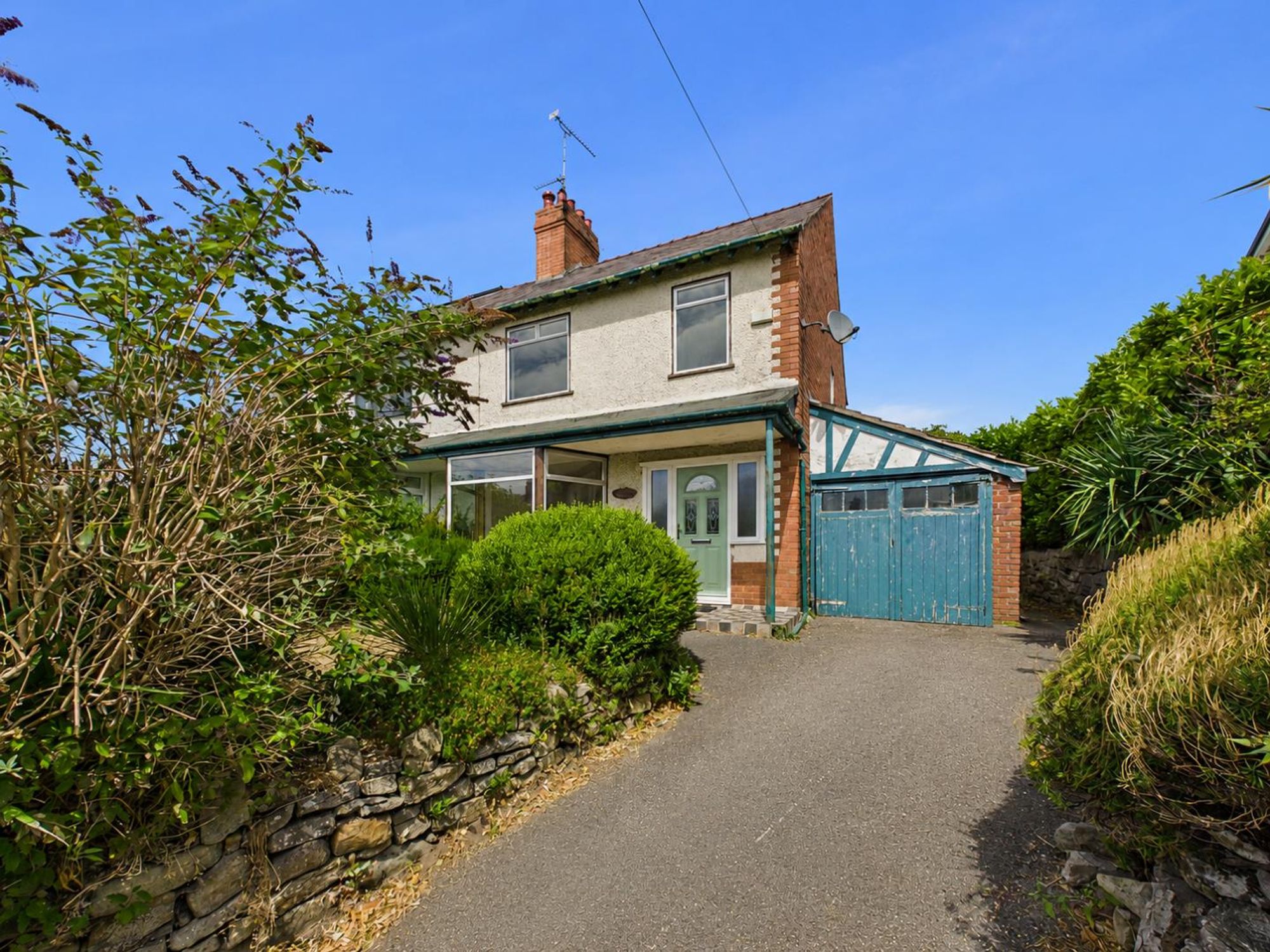 Chester Road, Mold, CH7