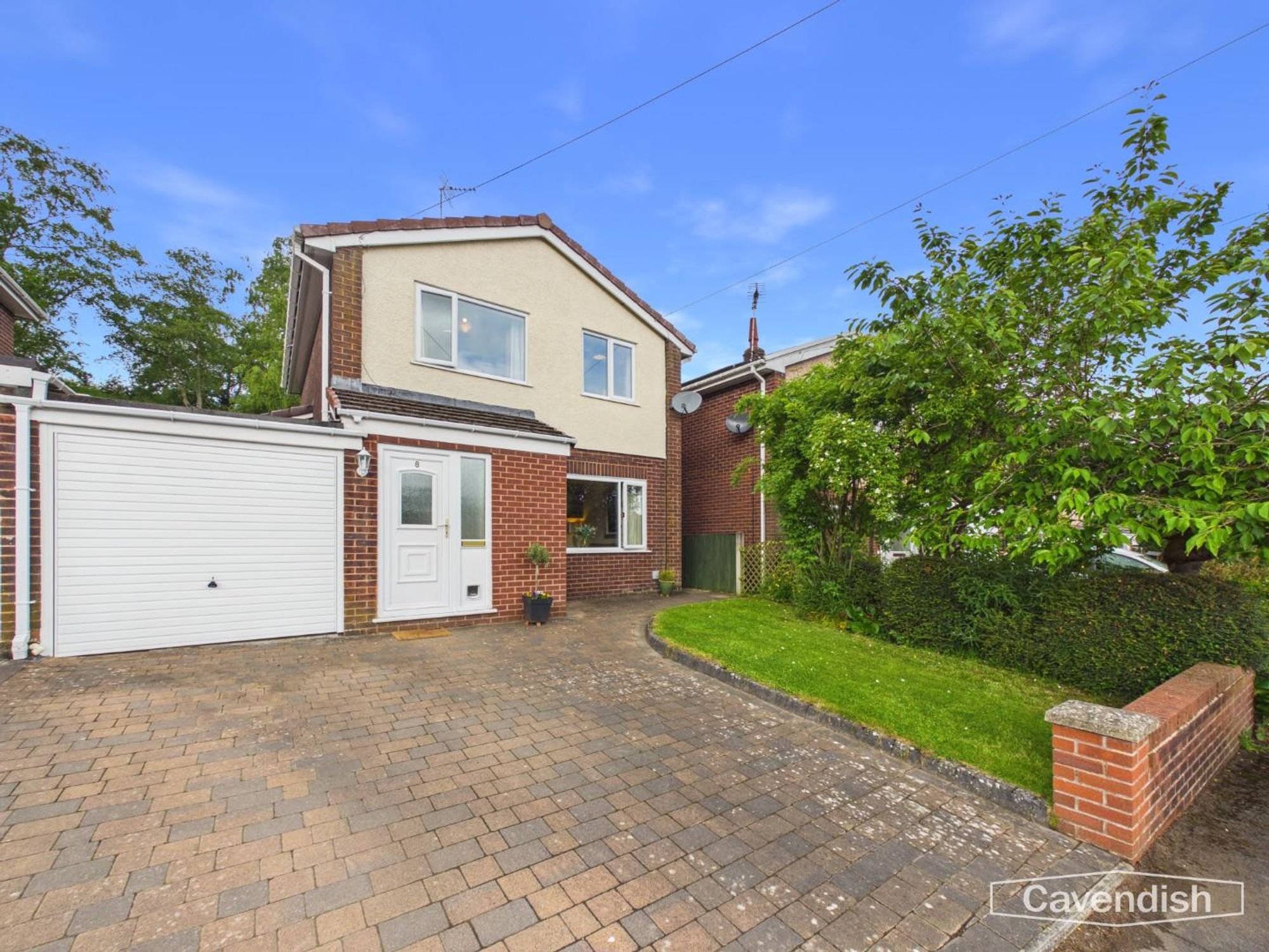 Bryn Eithin, Gwernymynydd, CH7