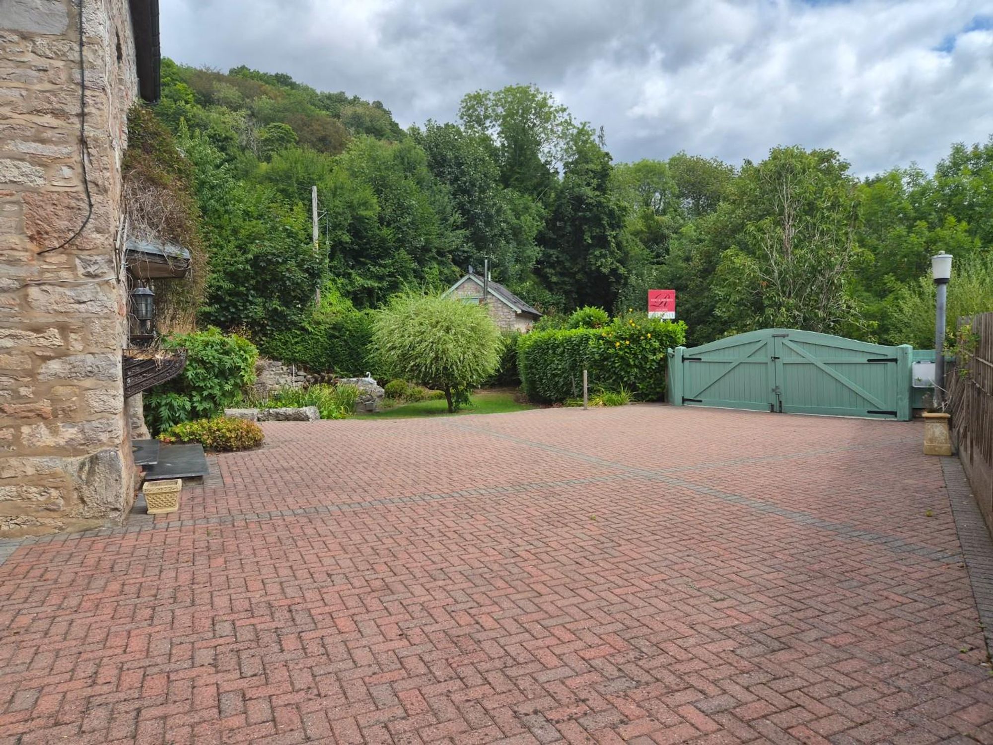 Property image — Pwllglas, Ruthin, LL15