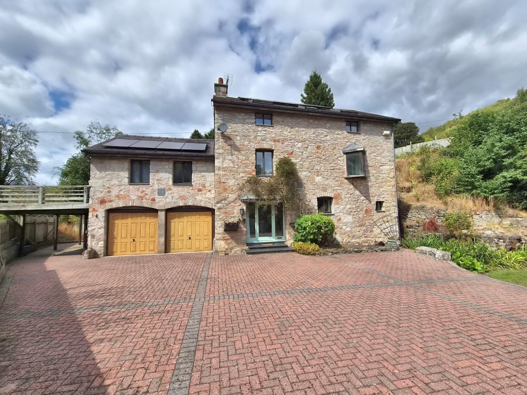 Property image — Pwllglas, Ruthin, LL15