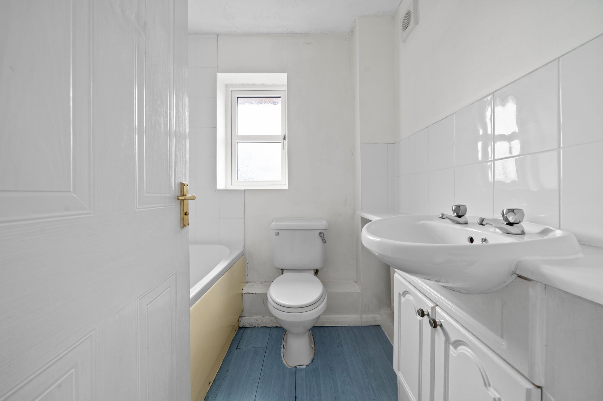 Tutor Bank Drive, Newton-Le-Willows, WA12