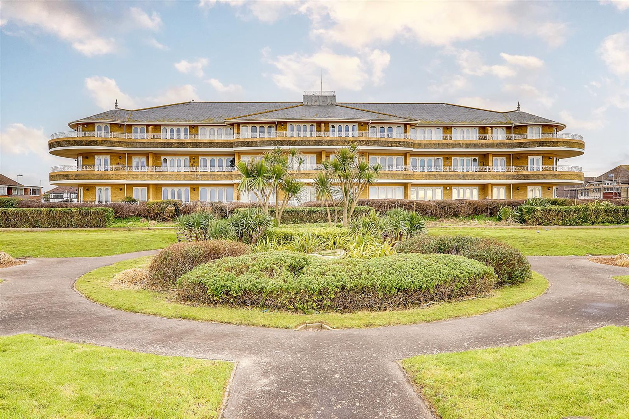 Apartment | 12 Roberts Marine Mansions West Parade, Worthing, BN11 5EB | Sold - Subject to Contract