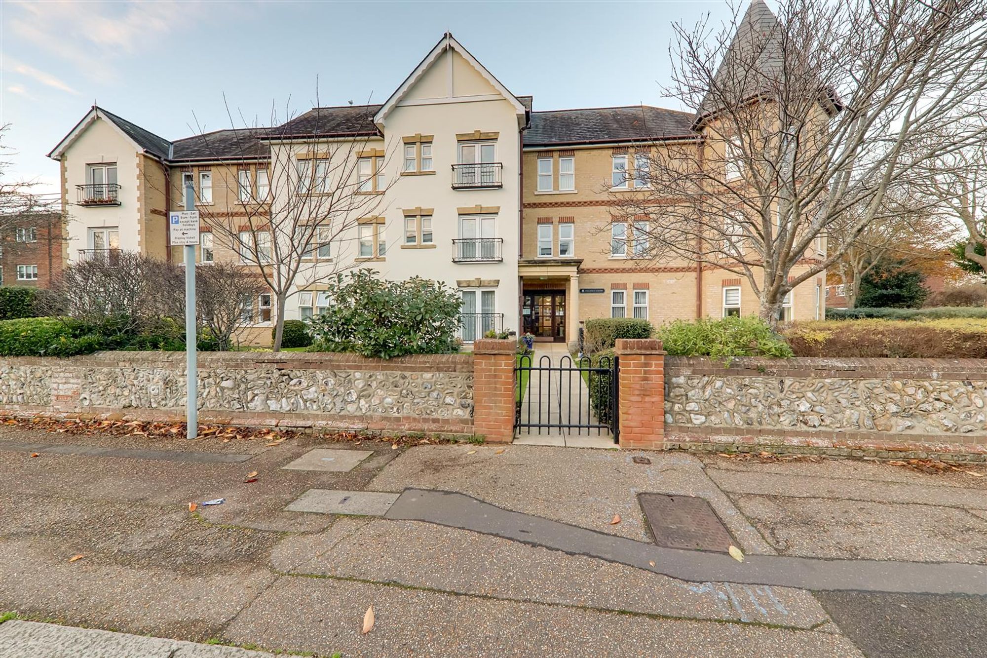 Other | Flat 21, Pegasus Court Shelley Road, Worthing, BN11 4TH | Sold - Subject to Contract