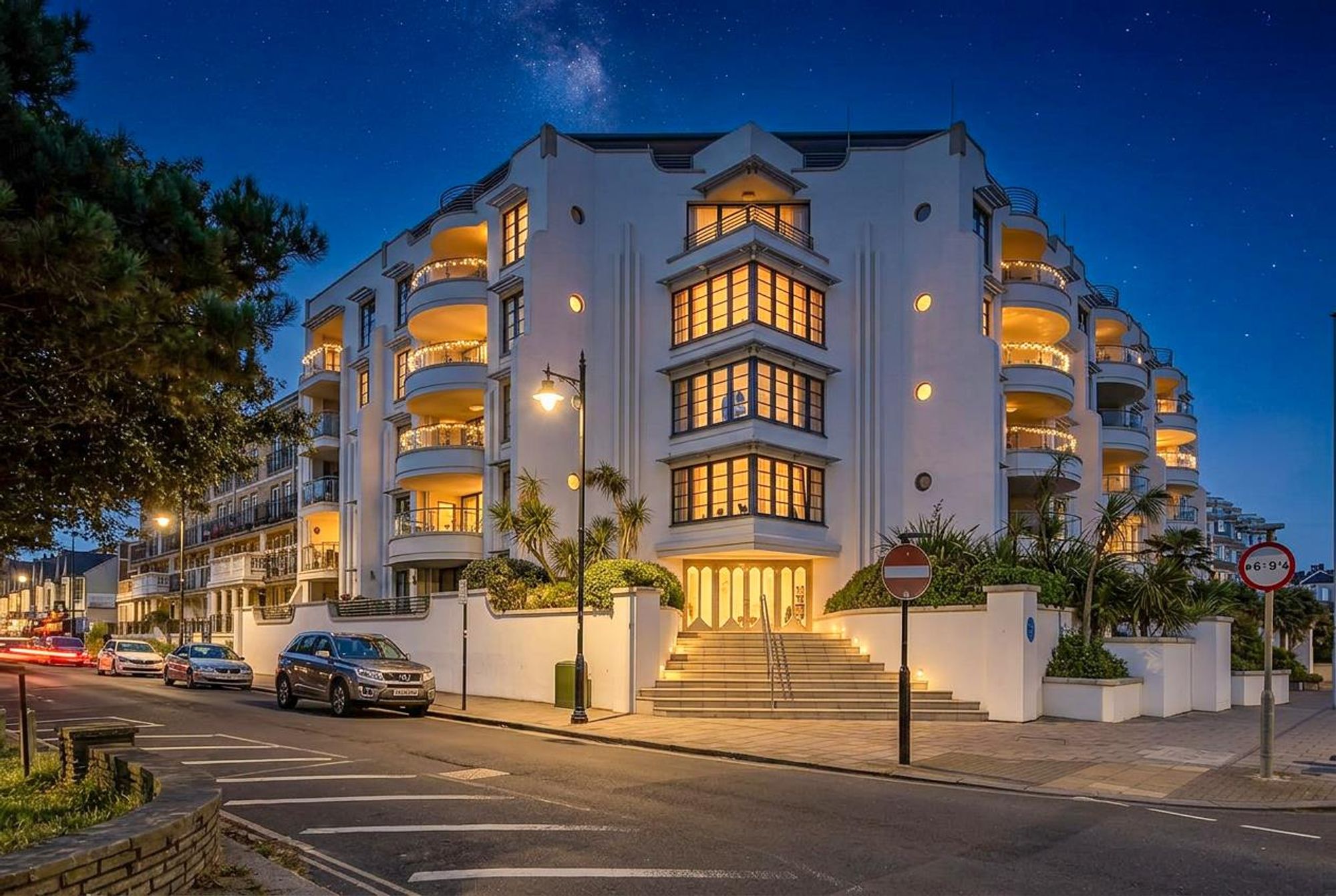 Apartment | Apartment 33, Warnes Steyne Gardens, Worthing, BN11 3DW | For Sale