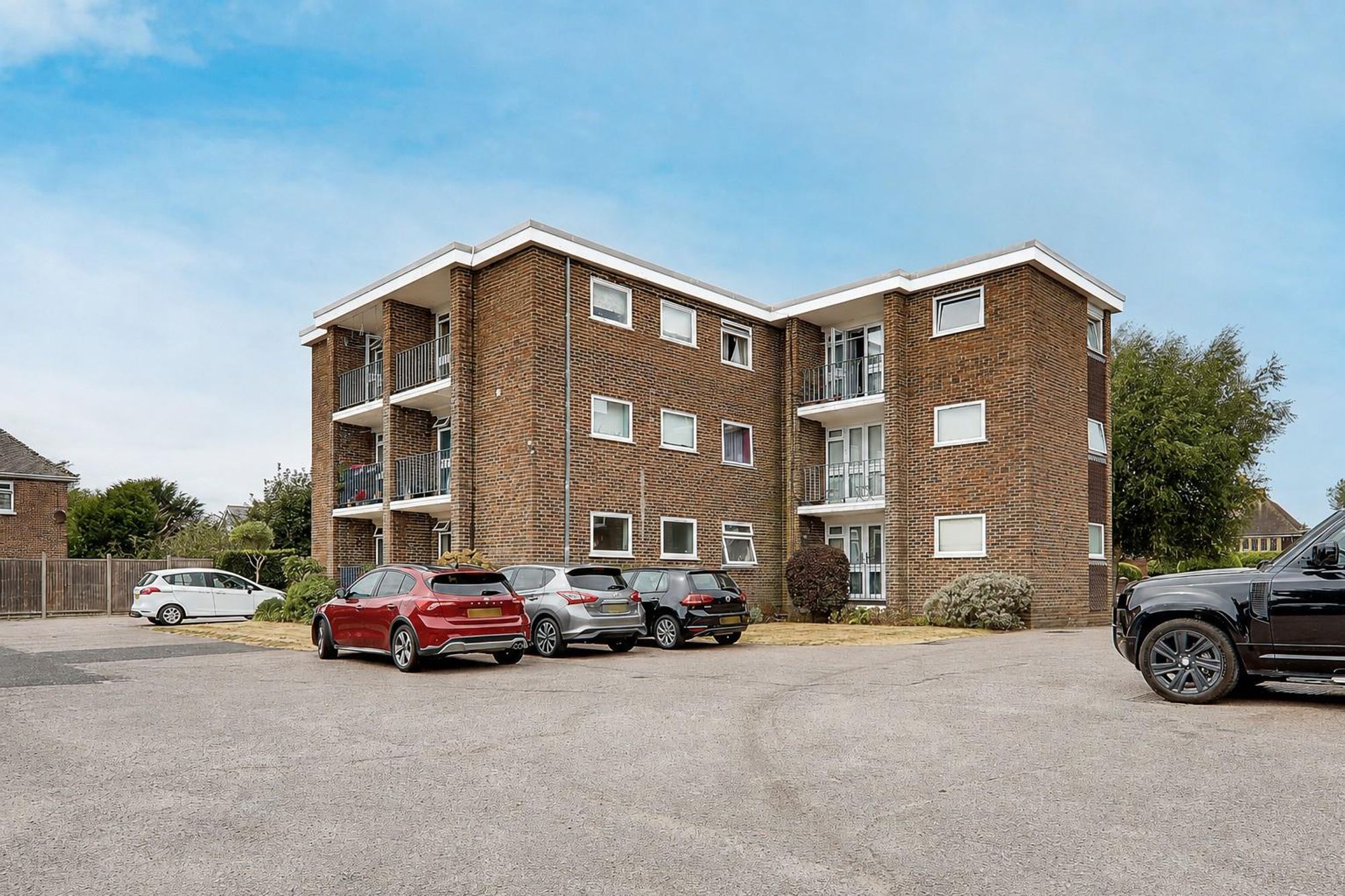 Apartment | 2 Elizabeth Court, 57 - 59 Mill Road, Worthing, BN11 5DY | For Sale