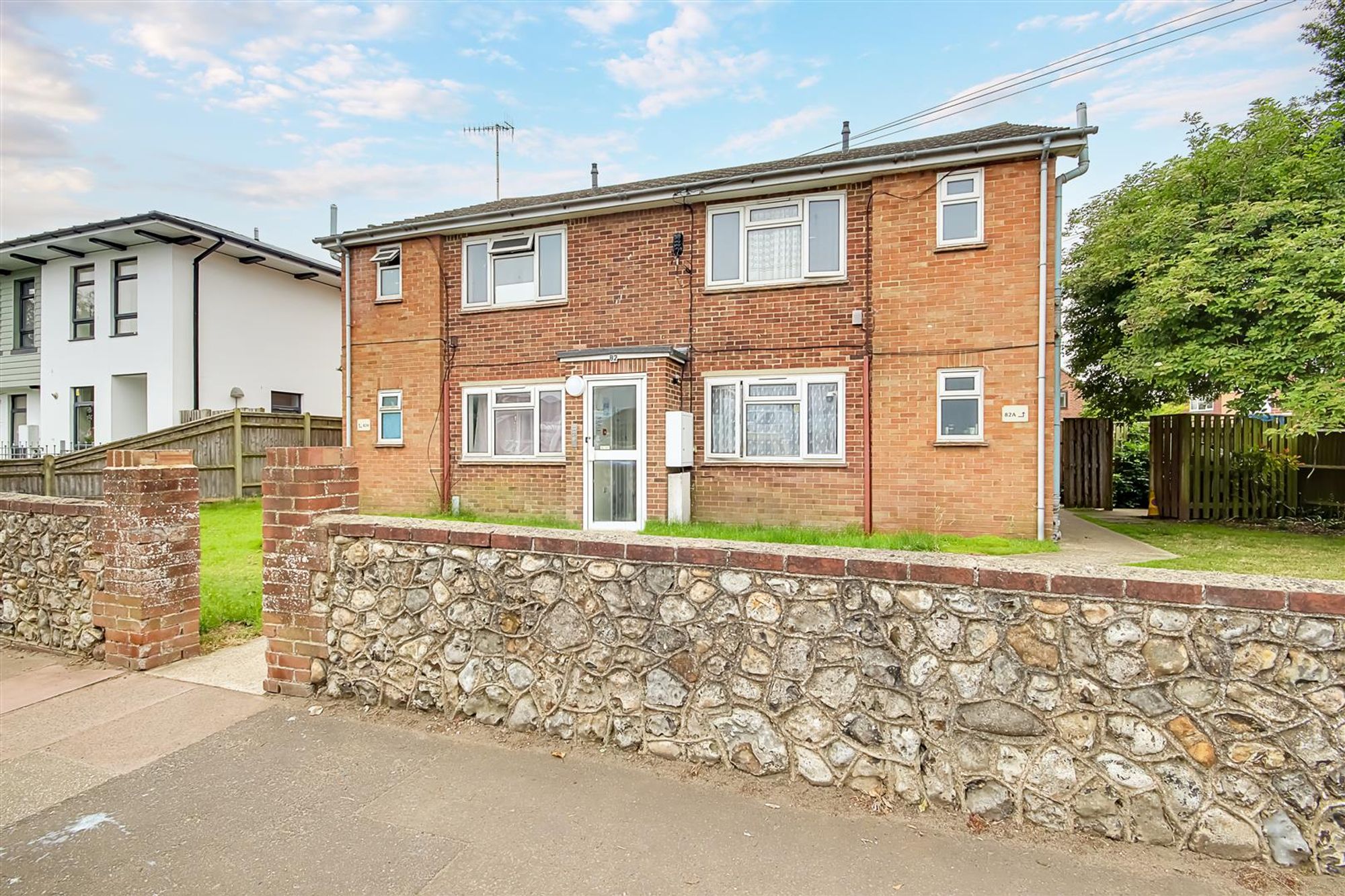 Other | 82b Meadow Road, Worthing, BN11 2SH | Sold - Subject to Contract