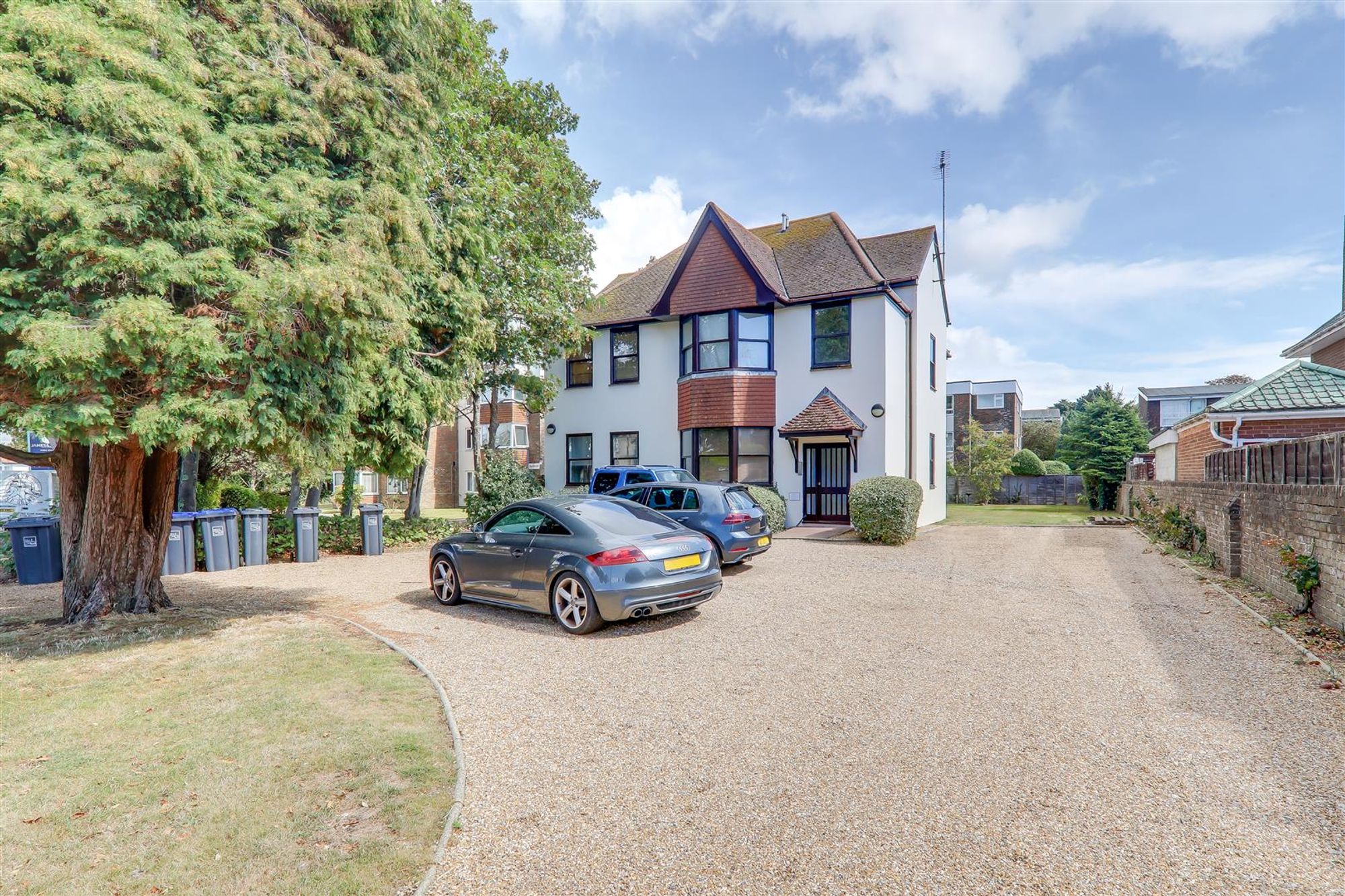 Other | Flat 4, 24 West Avenue, Worthing, BN11 5LU | For Sale