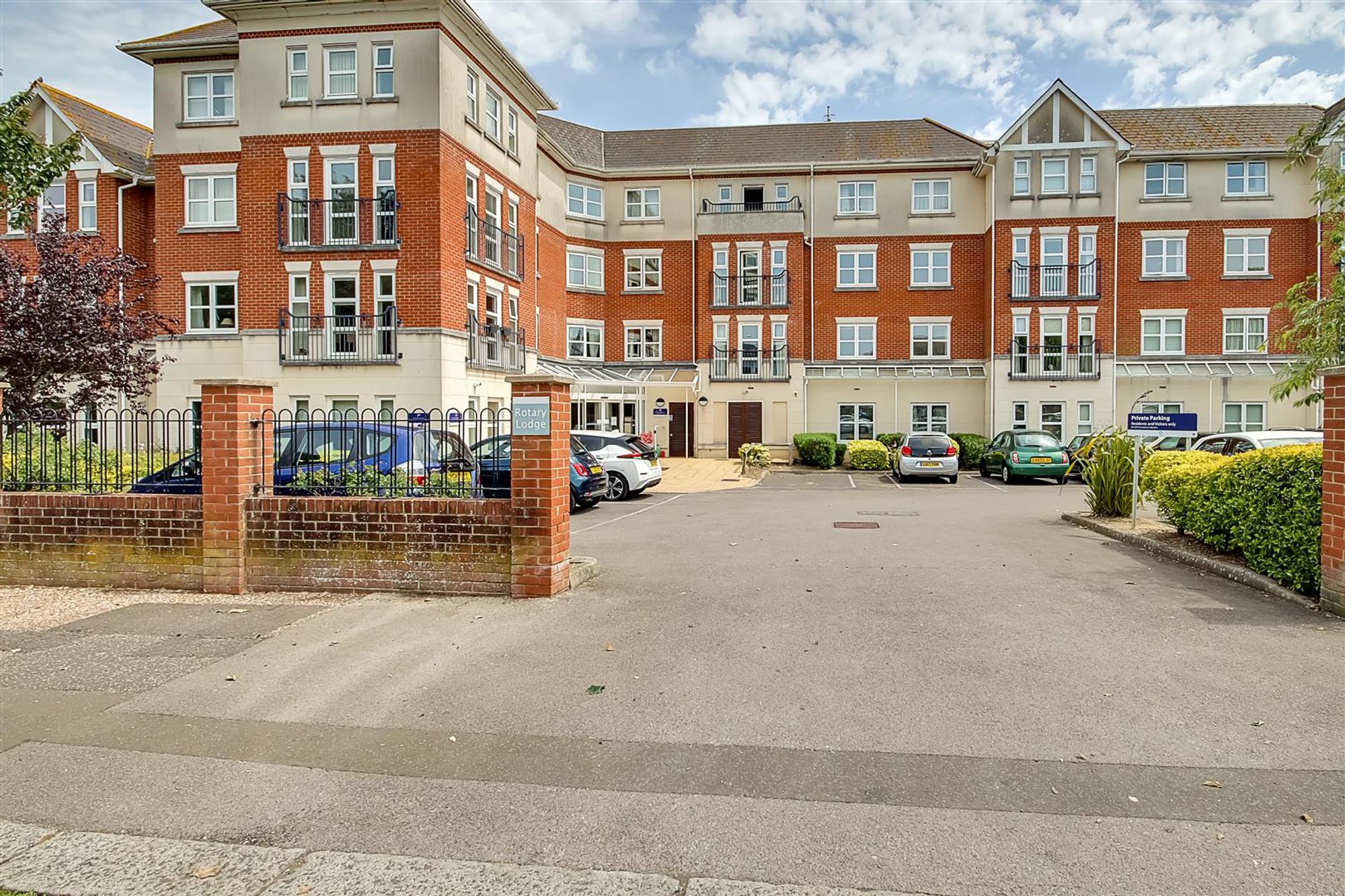 Flat | Flat 35, Rotary Lodge, 32 St. Botolphs Road, Worthing, BN11 4JT | For Sale
