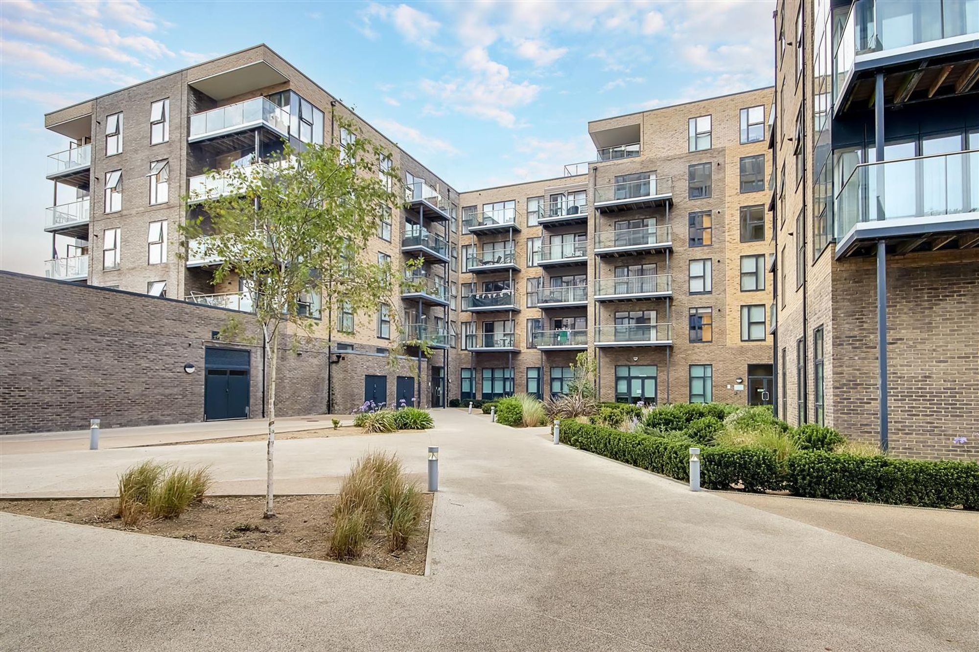Flat | 9 Causeway Place, 1A The Causeway, Worthing, BN12 6FP | For Sale
