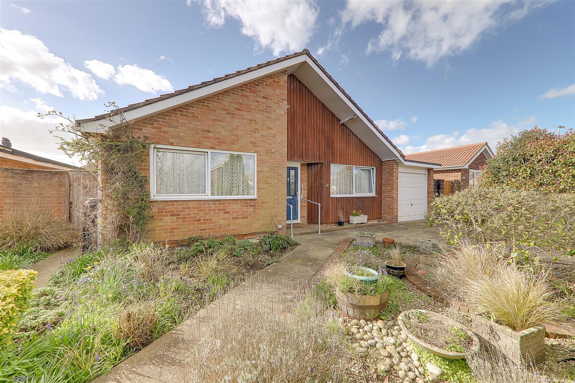 House | 15 Hawthorn Crescent, Worthing, BN14 9LU | Sold - Subject to Contract
