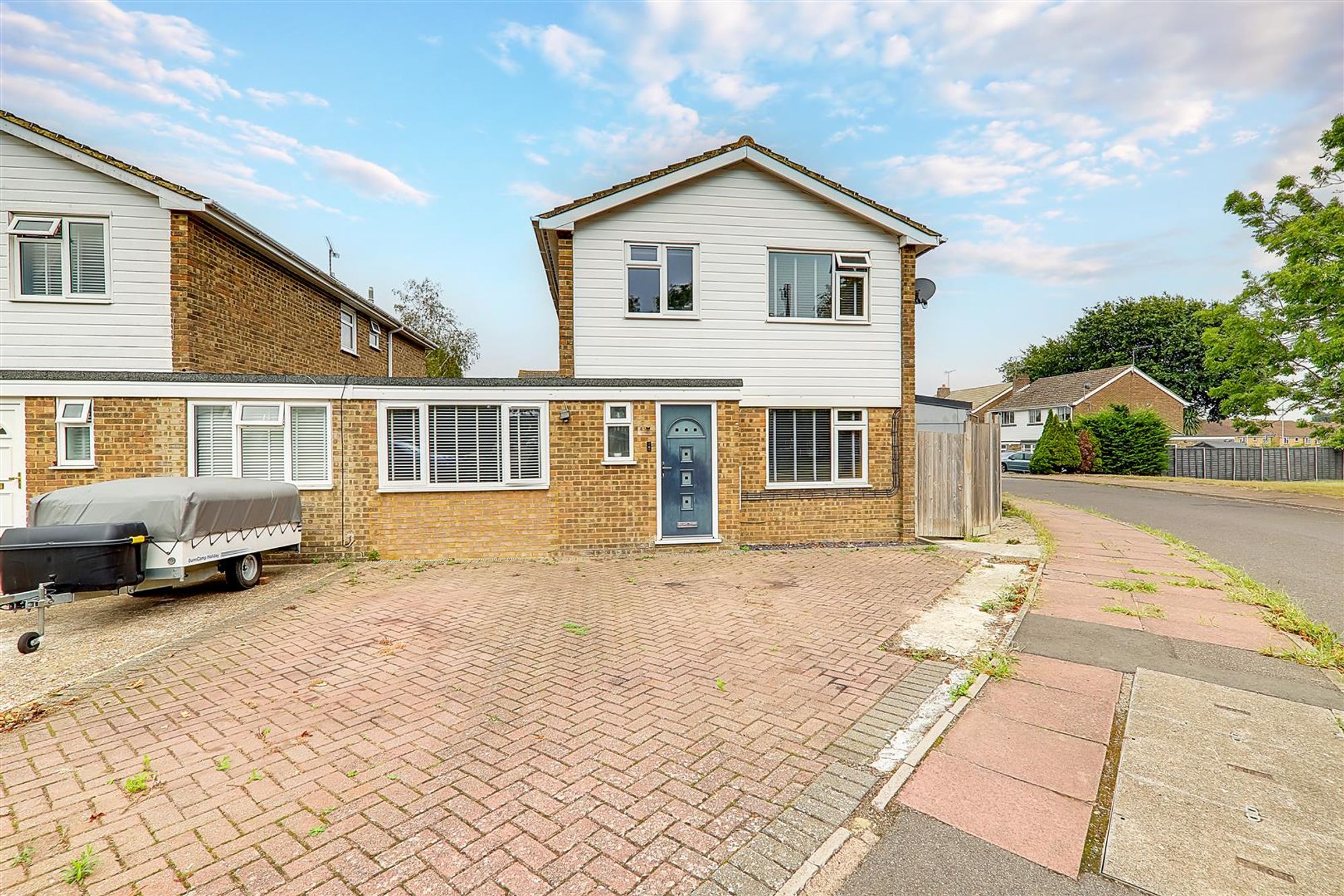 House | 4 Lyn Road, Worthing, BN13 3HR | For Sale
