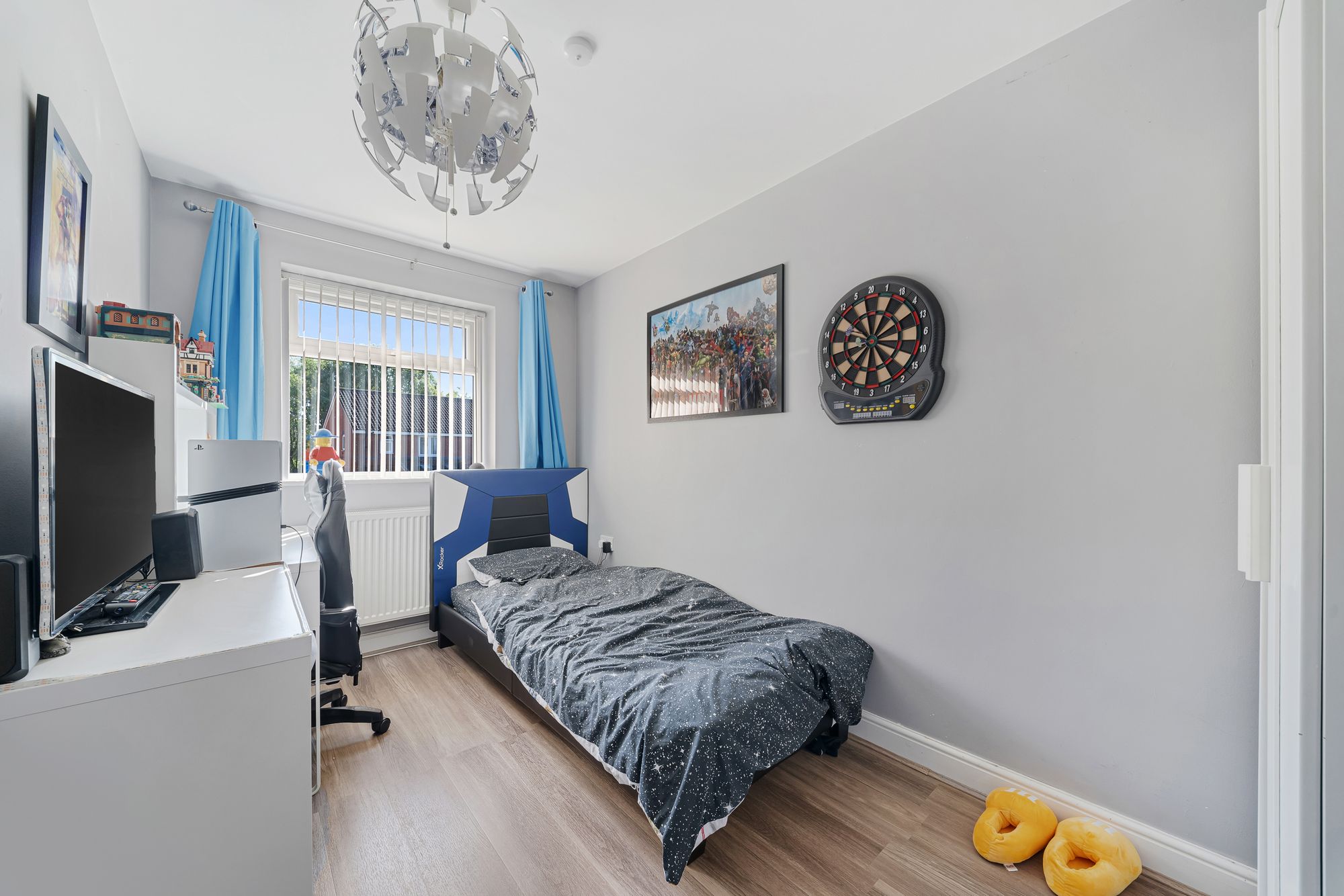 Ringway Road, Liverpool, L25