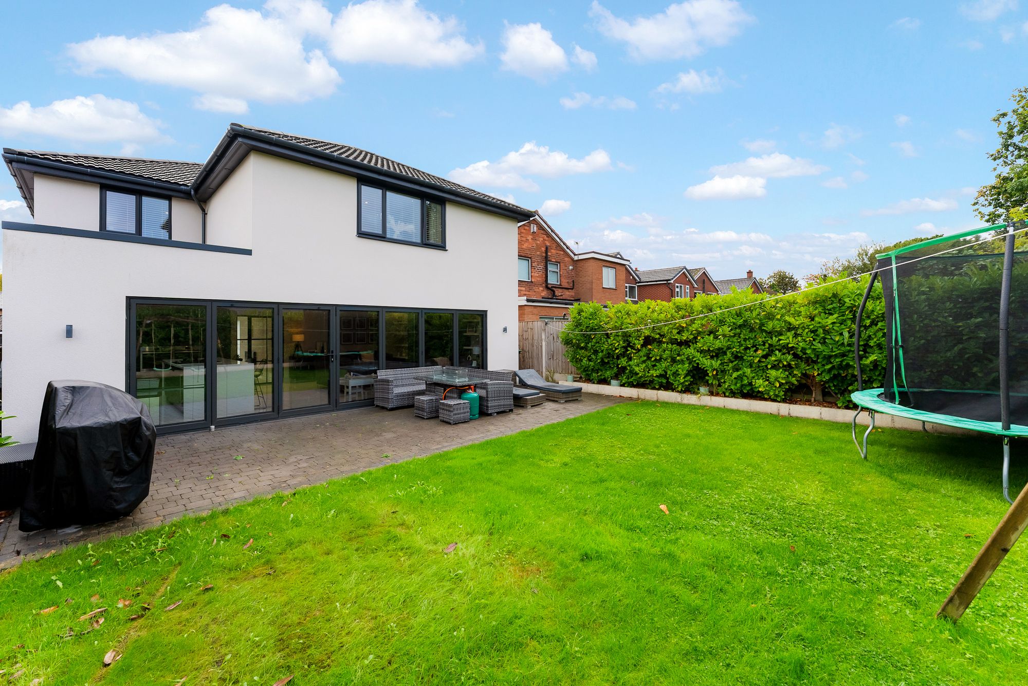 Bowden Close, Culcheth, WA3