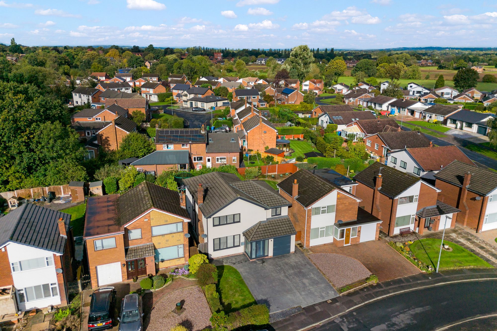 Bowden Close, Culcheth, WA3